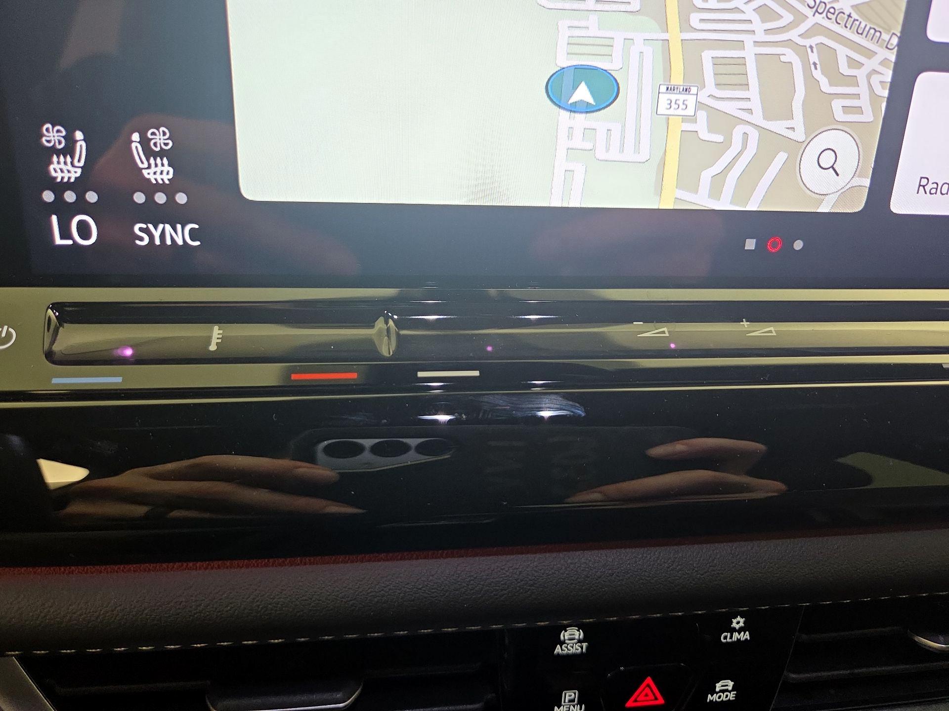 Thumbnail: 2024 Volkswagen Atlas - 17