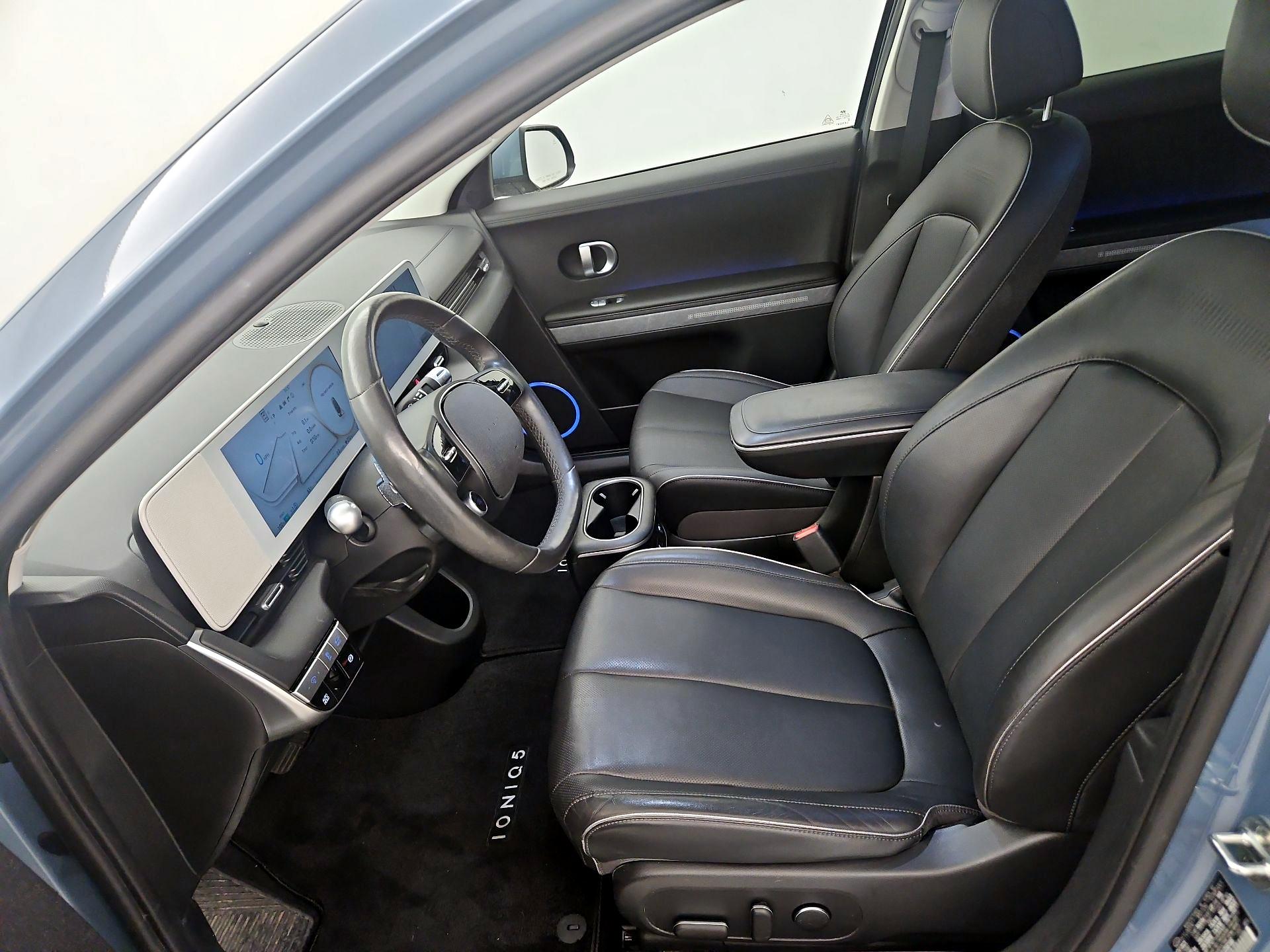 Thumbnail: 2022 Hyundai Ioniq 5 - 11