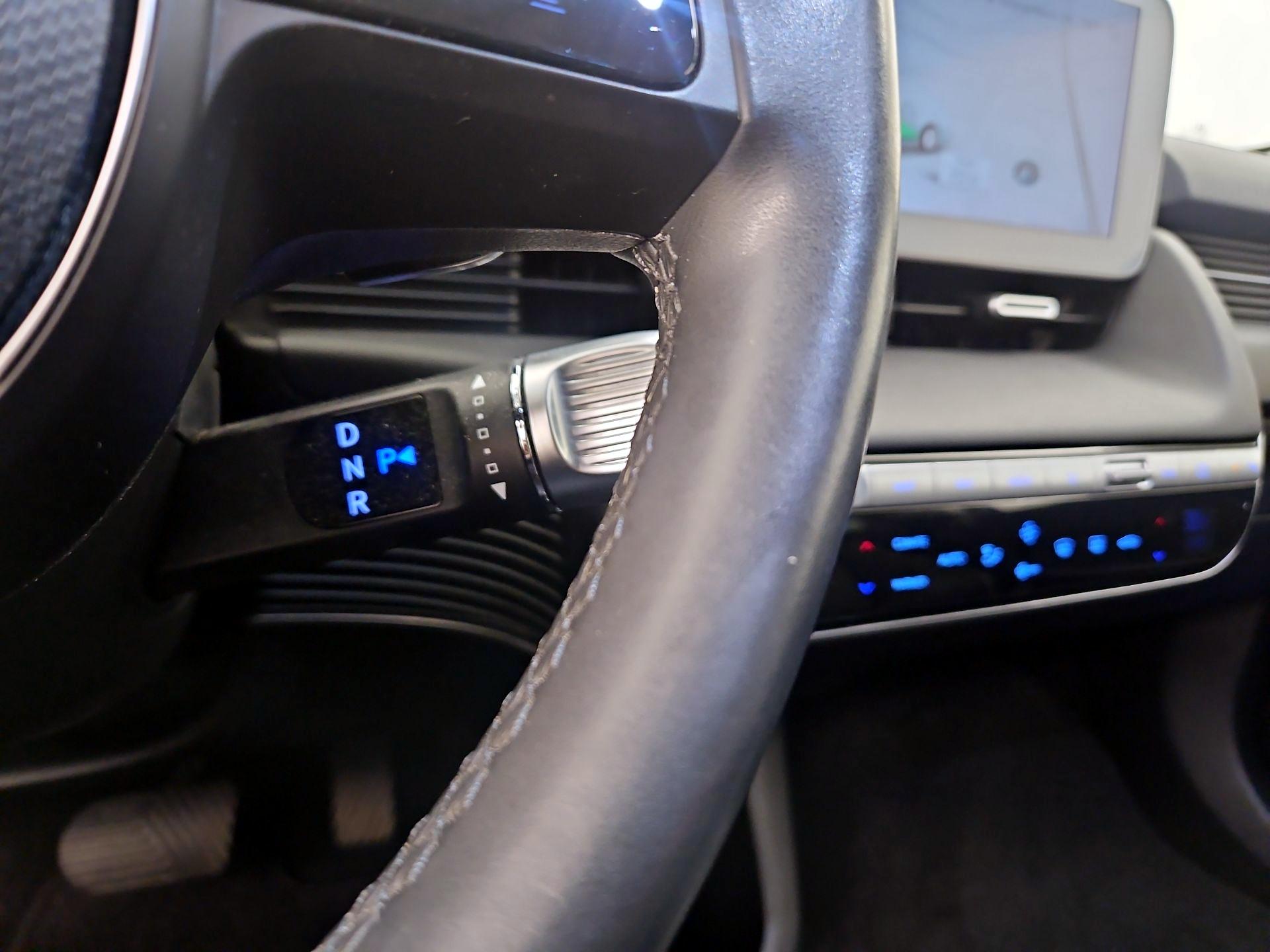 Thumbnail: 2022 Hyundai Ioniq 5 - 18