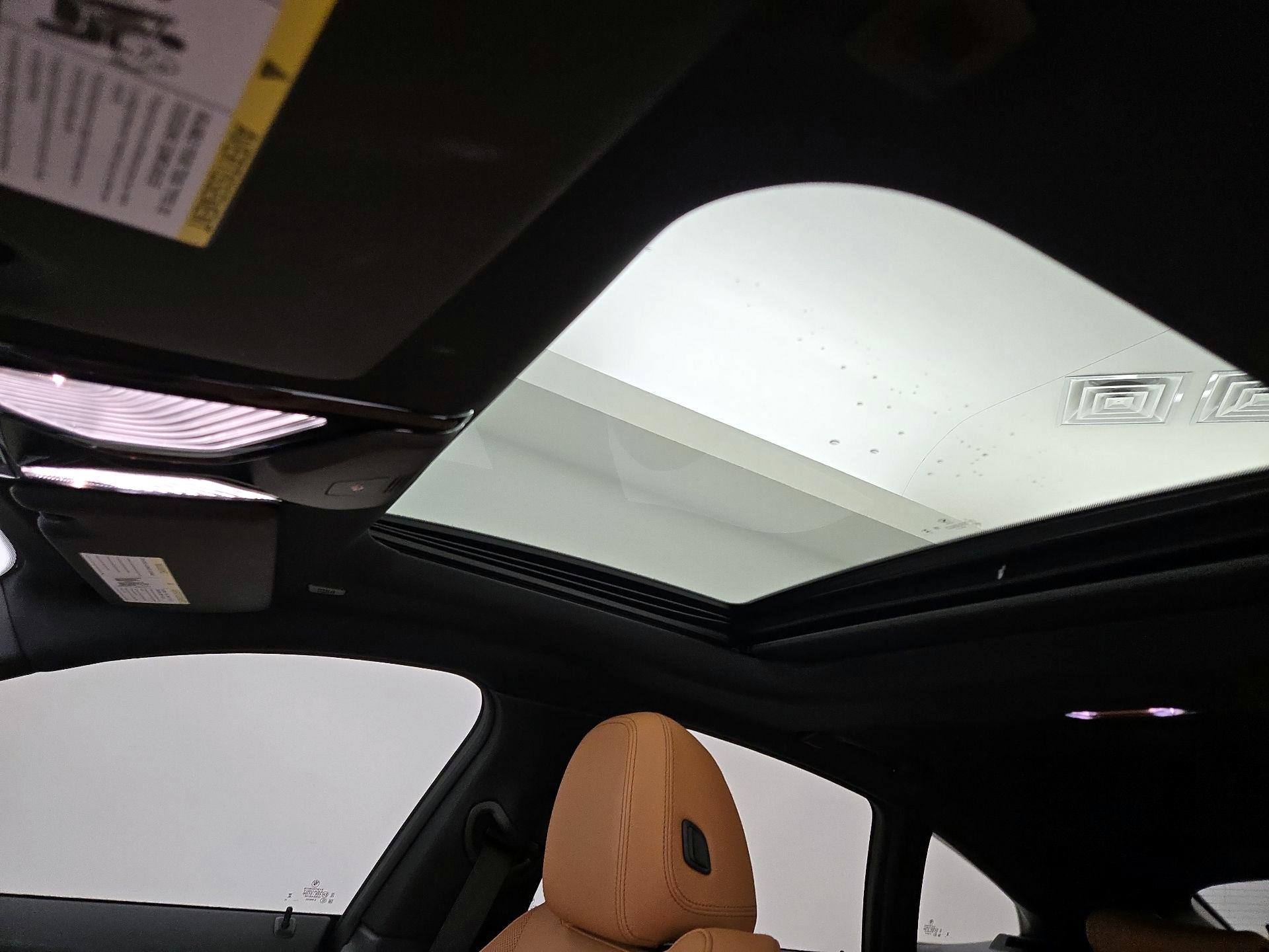 Thumbnail: 2024 BMW i4 - 20