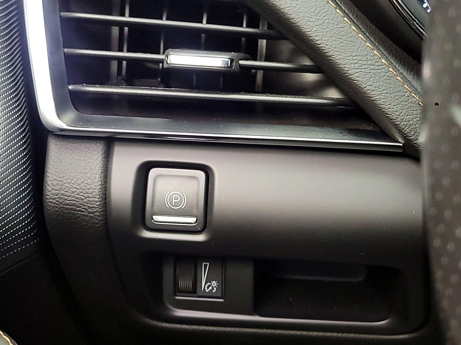 Thumbnail: 2023 Cadillac CT5 - 11