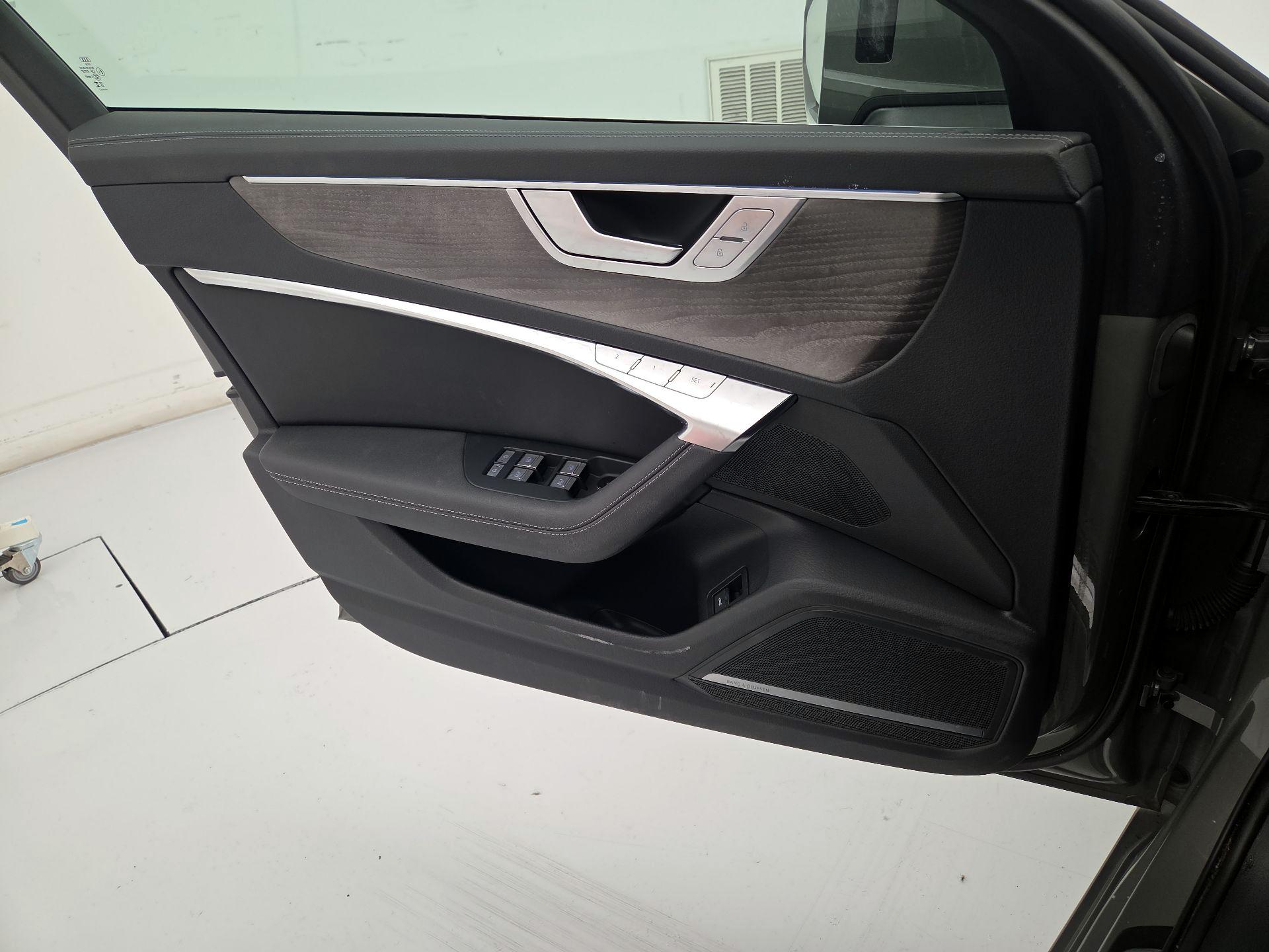 Thumbnail: 2024 Audi A6 - 12