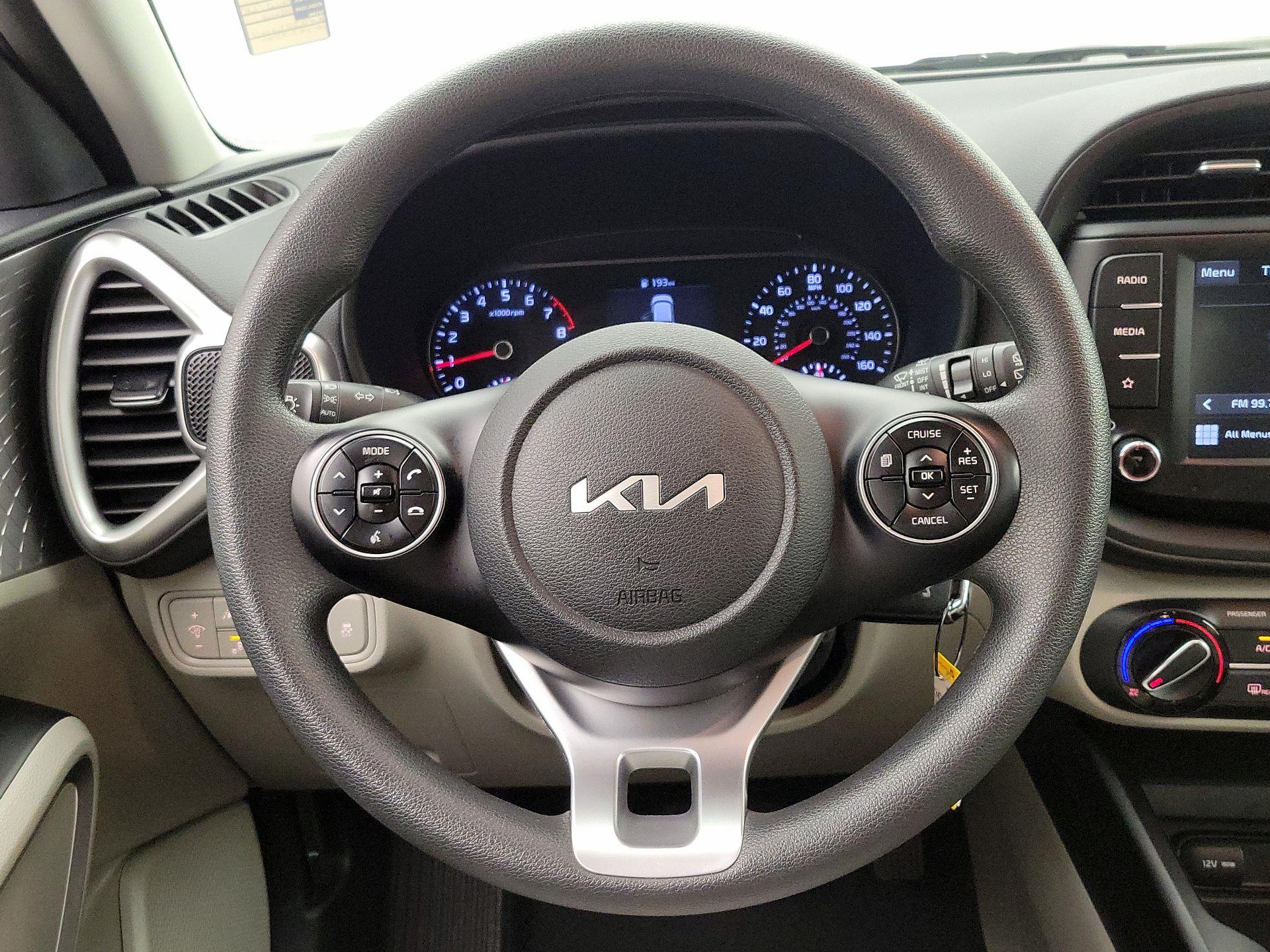 Thumbnail: 2022 Kia Soul - 10