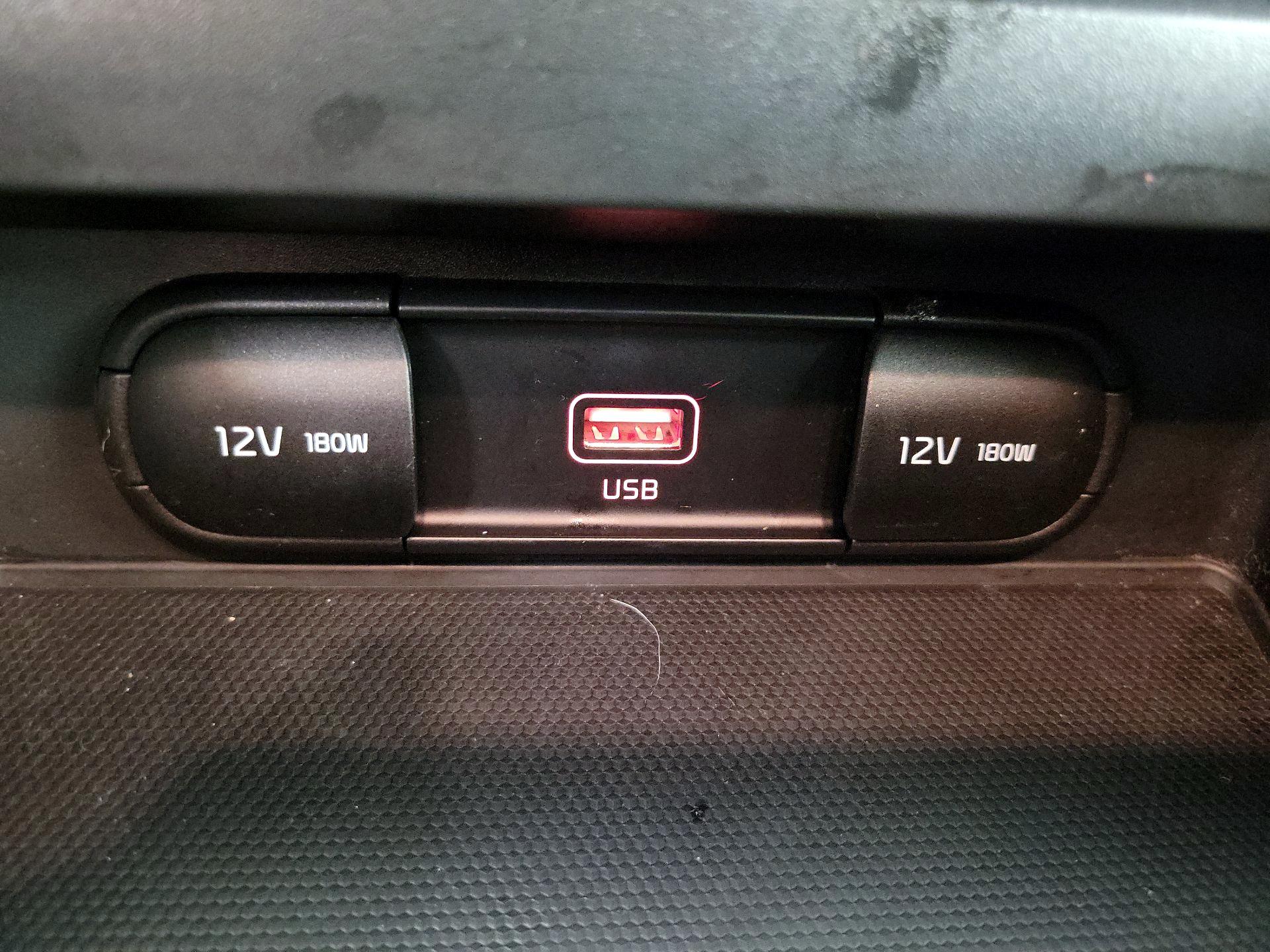 Thumbnail: 2022 Kia Soul - 18