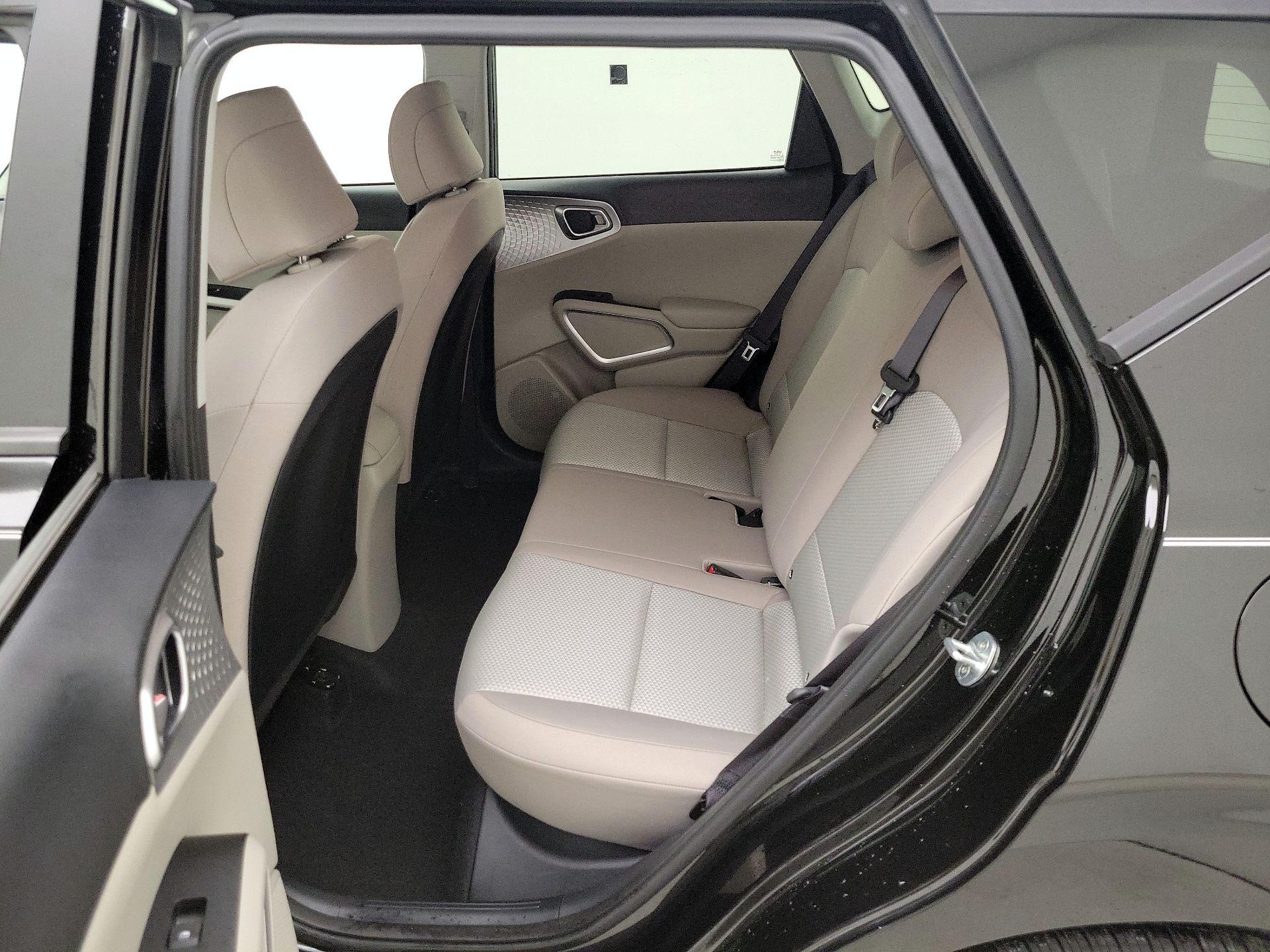 Thumbnail: 2022 Kia Soul - 19