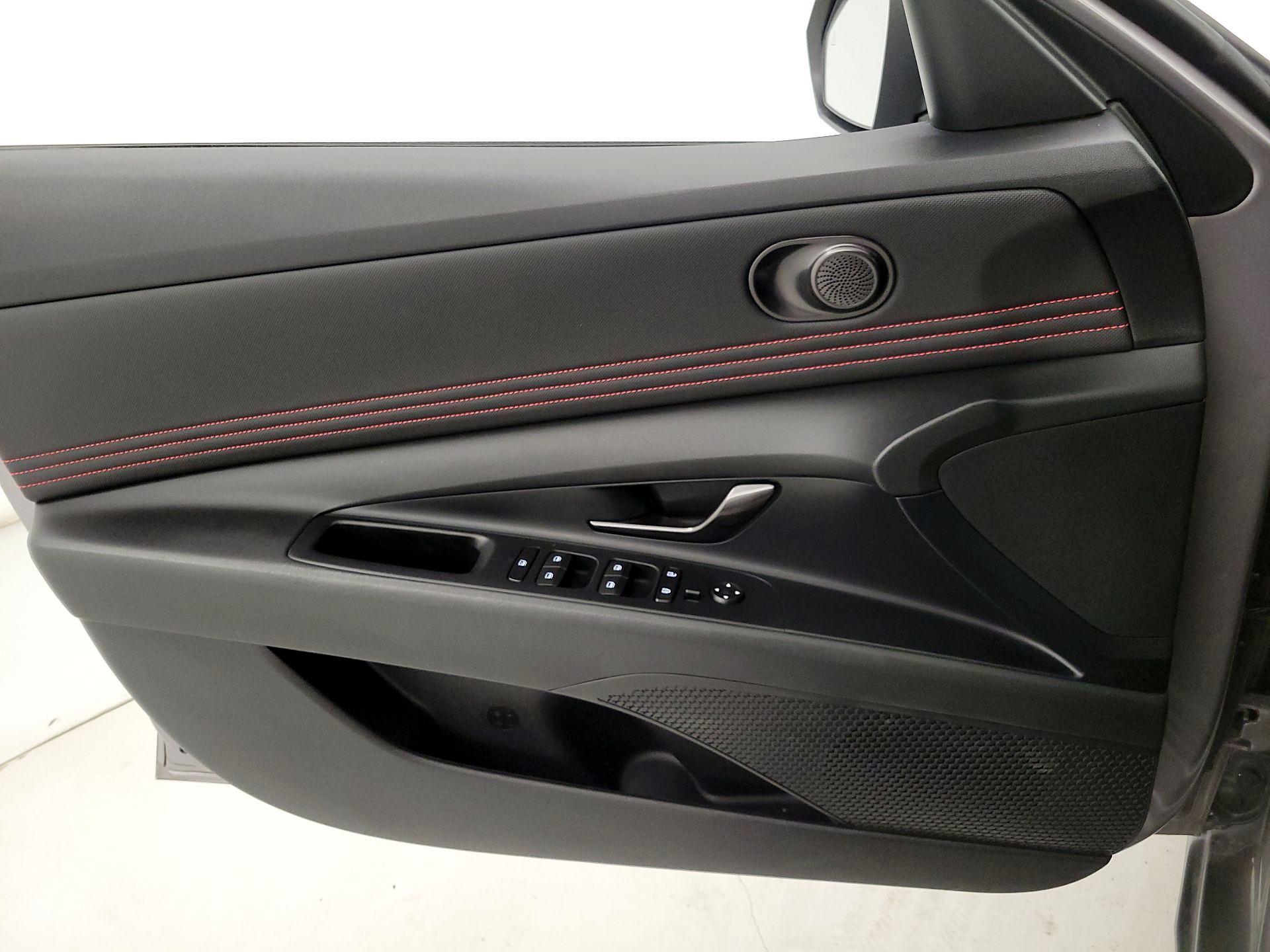 Thumbnail: 2023 Hyundai Elantra - 12