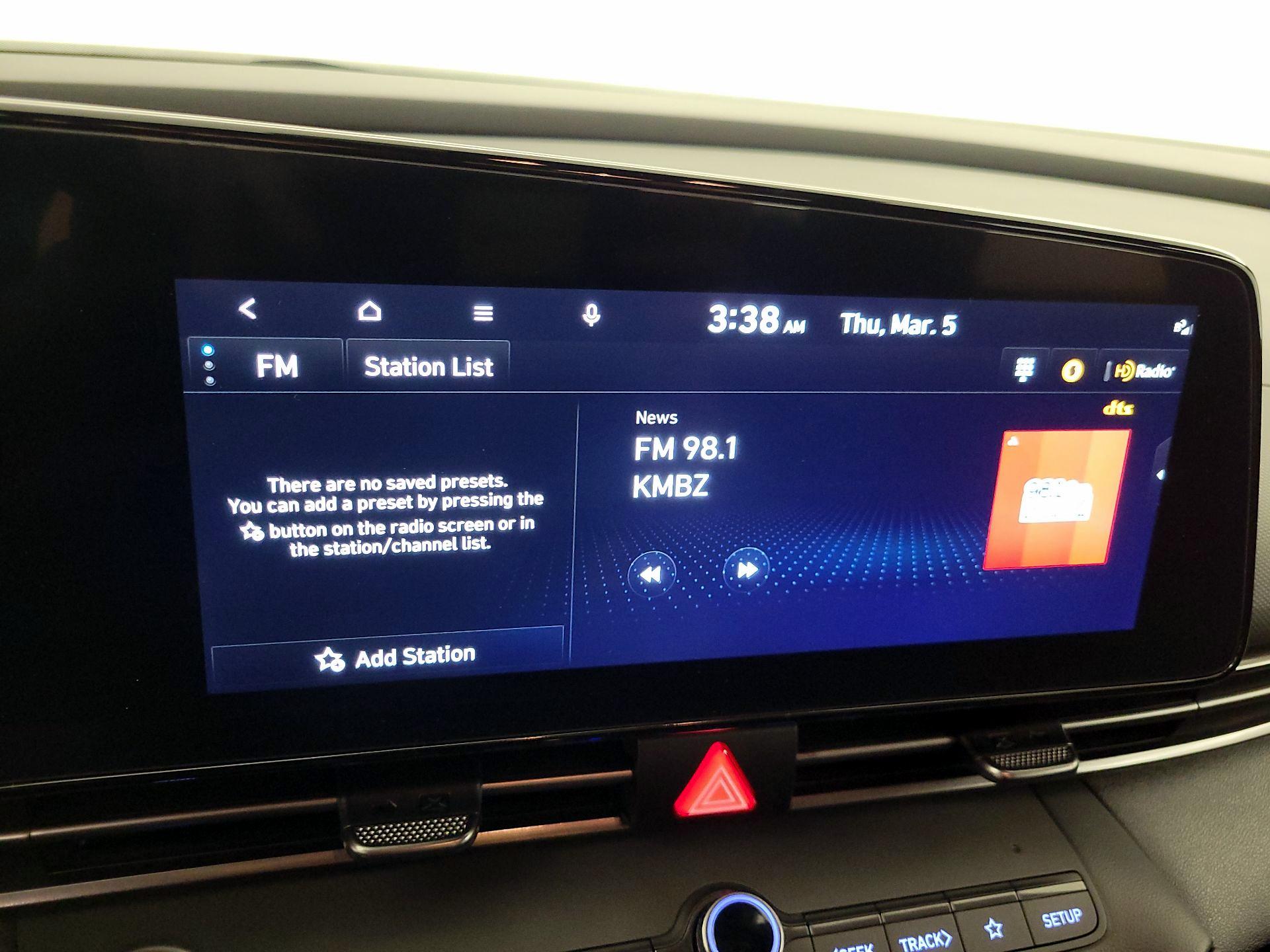 Thumbnail: 2023 Hyundai Elantra - 16