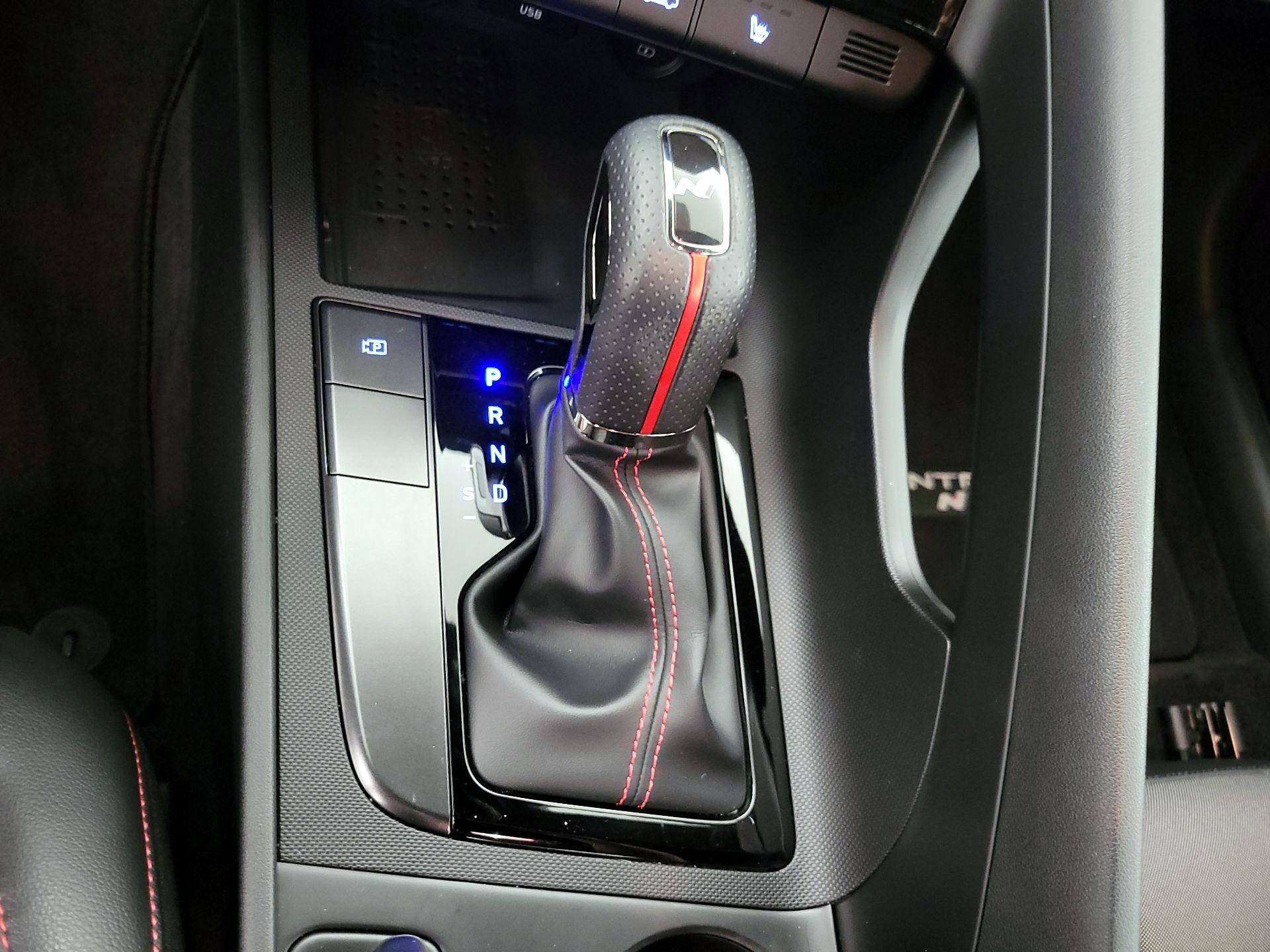 Thumbnail: 2023 Hyundai Elantra - 18