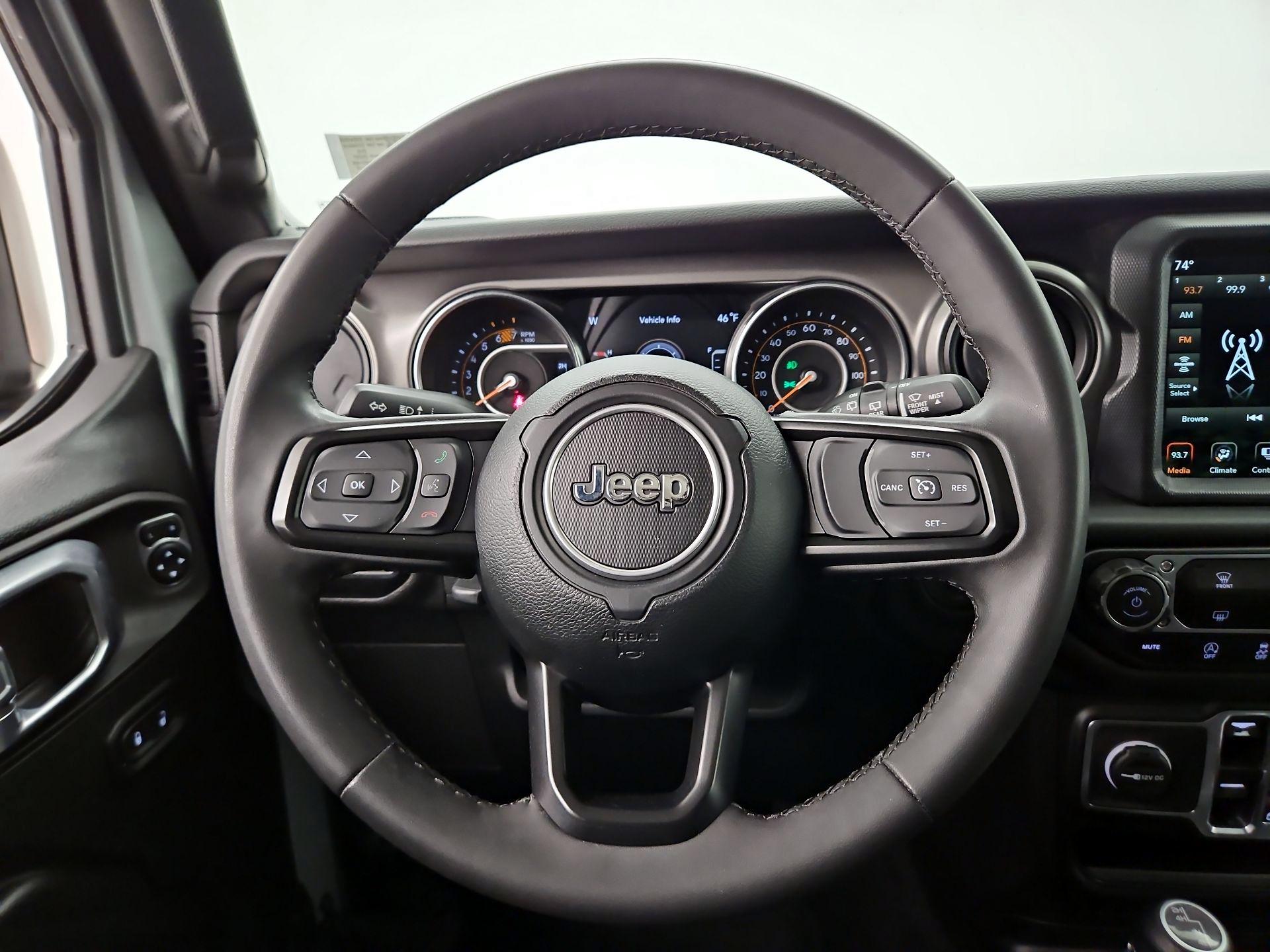 Thumbnail: 2023 Jeep Wrangler - 10