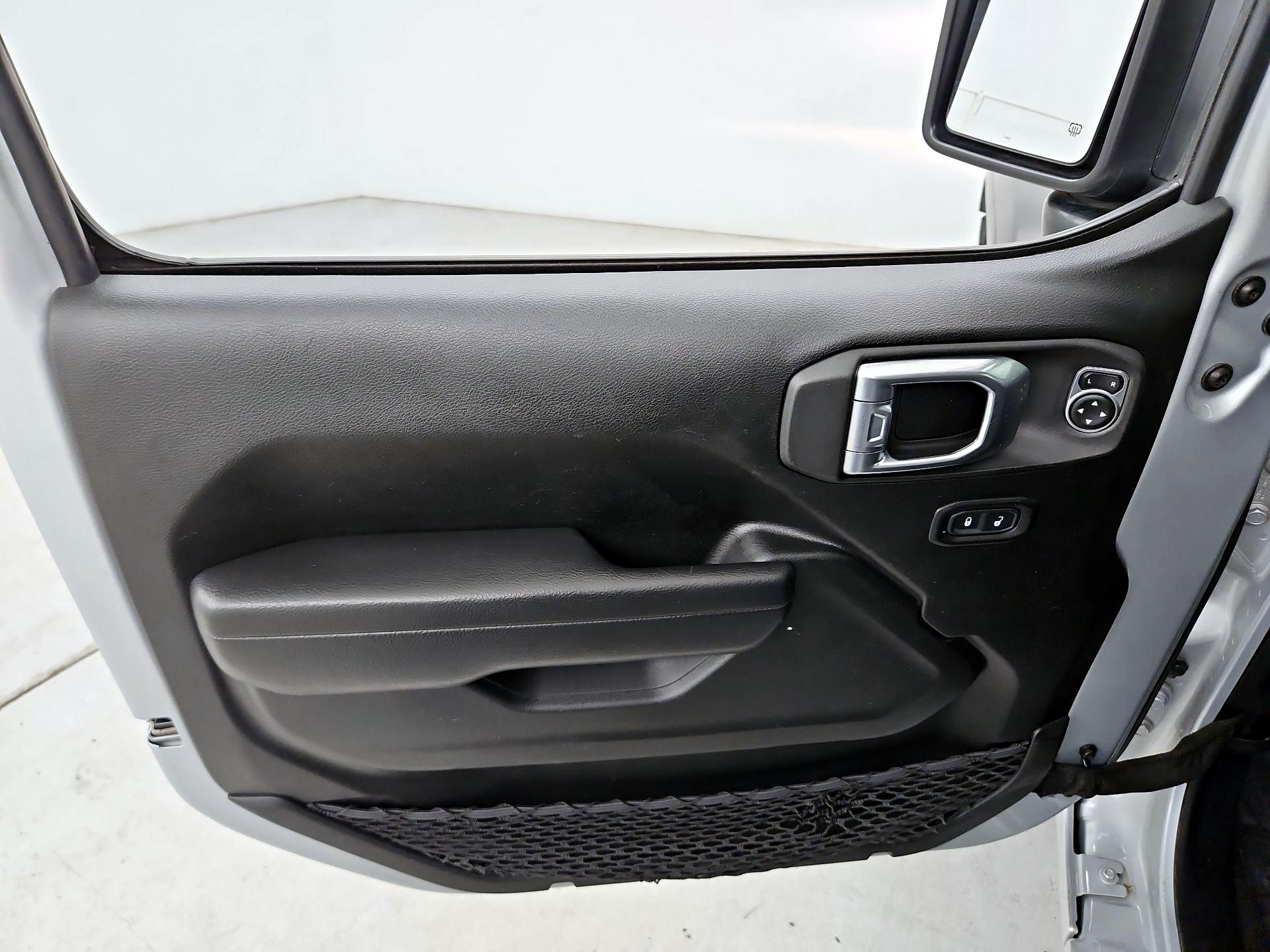 Thumbnail: 2023 Jeep Wrangler - 12