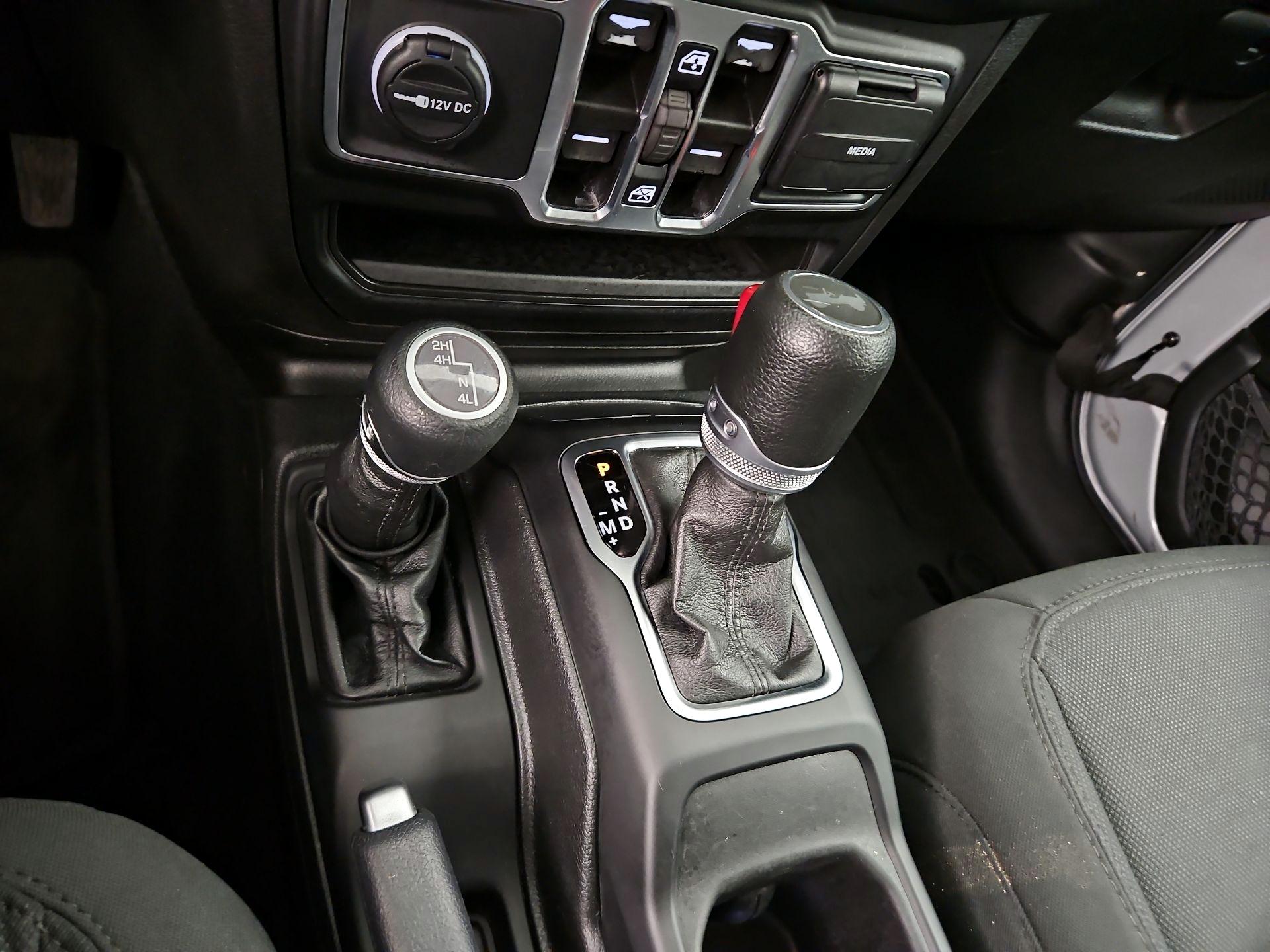 Thumbnail: 2023 Jeep Wrangler - 18