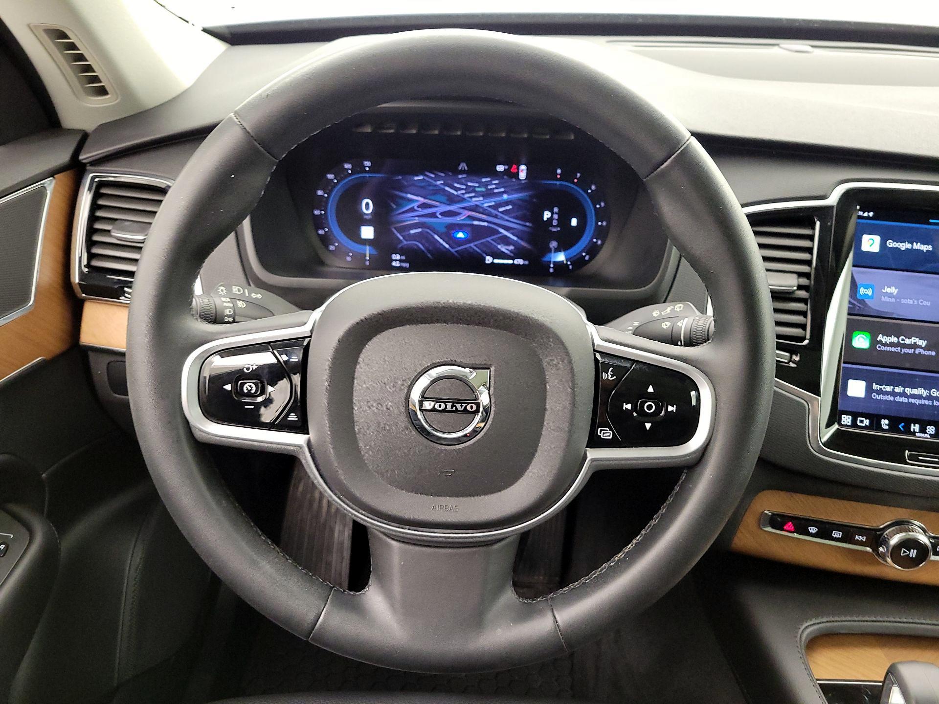 Thumbnail: 2023 Volvo XC90 - 10