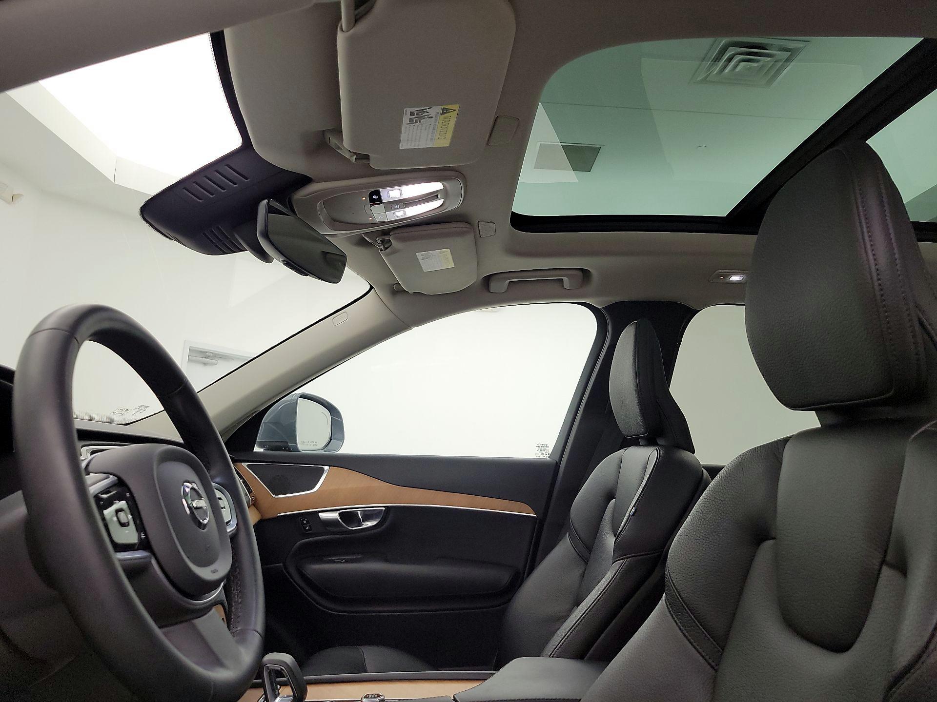 Thumbnail: 2023 Volvo XC90 - 20