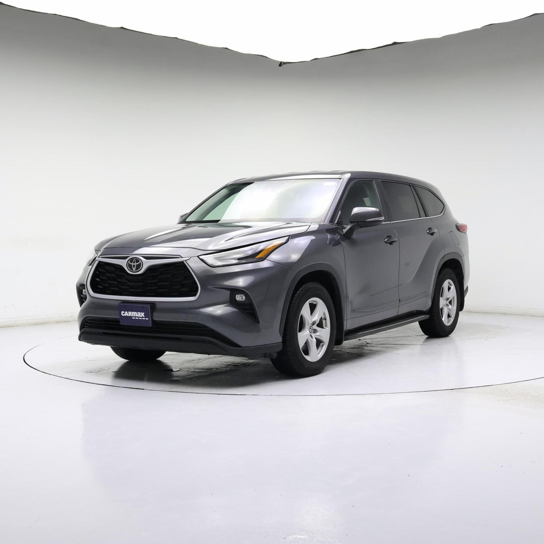 Thumbnail: 2023 Toyota Highlander - 4