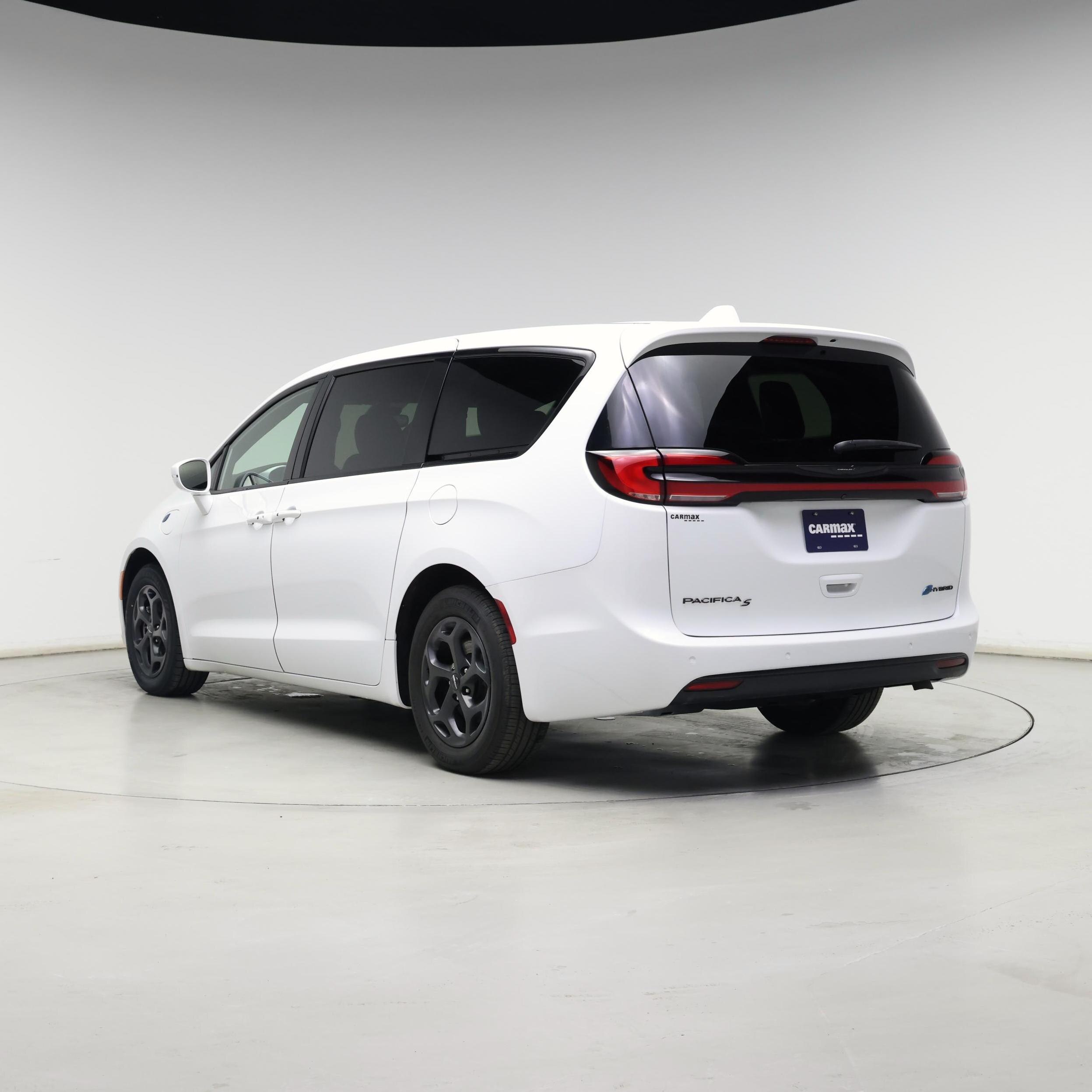 Thumbnail: 2022 Chrysler Pacifica - 2