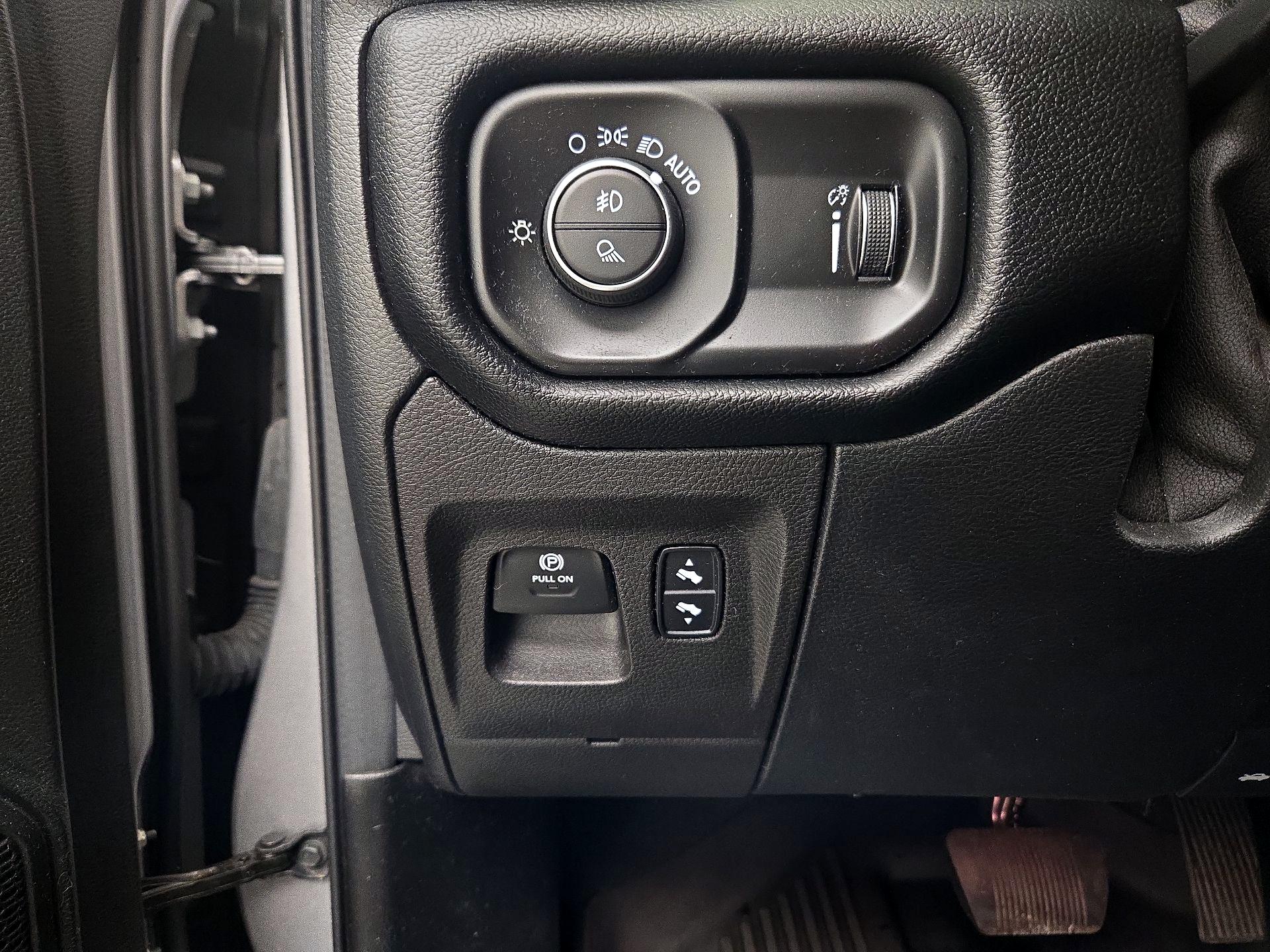 Thumbnail: 2022 RAM 1500 - 13