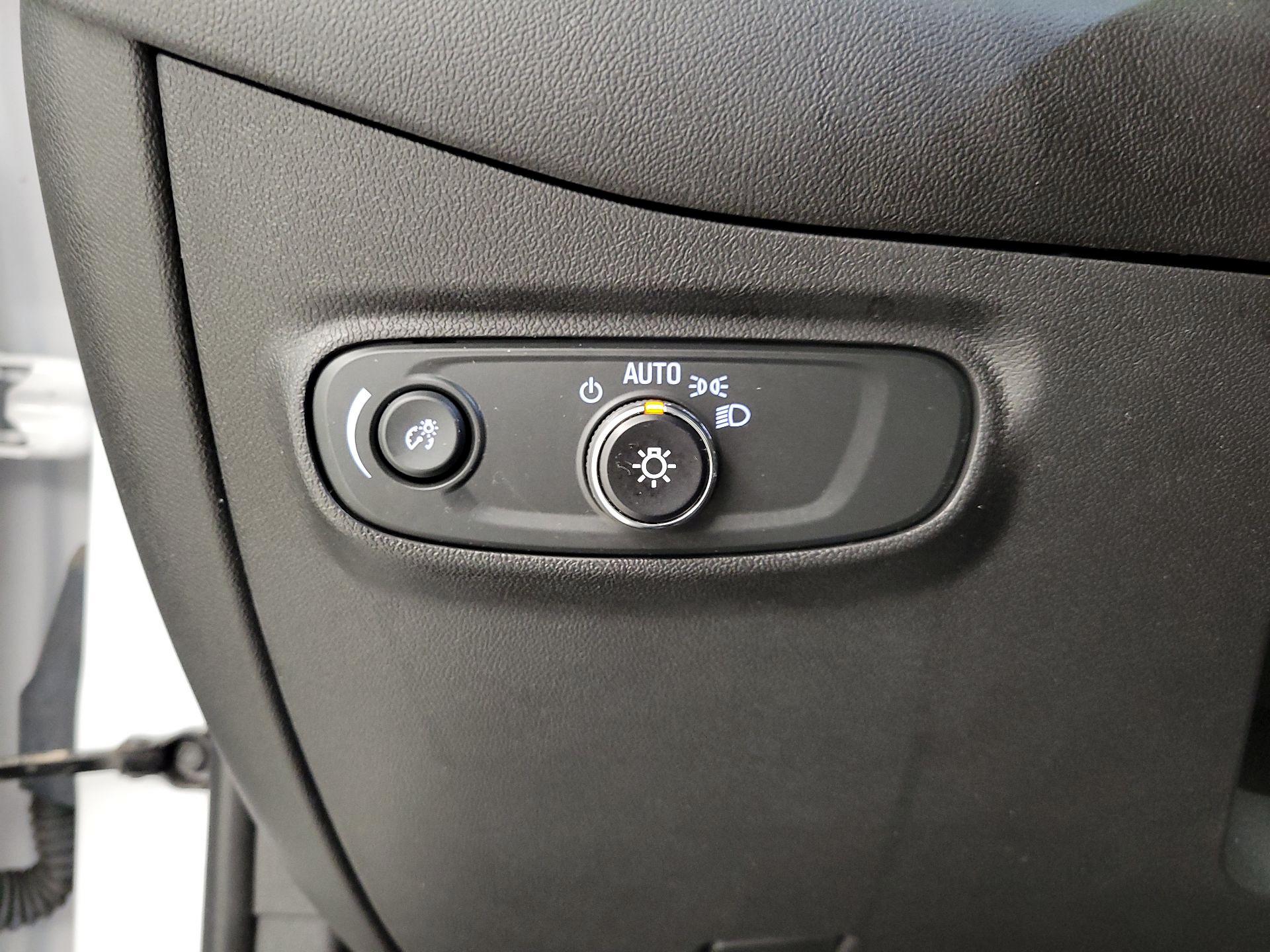 Thumbnail: 2023 Chevrolet Equinox - 13