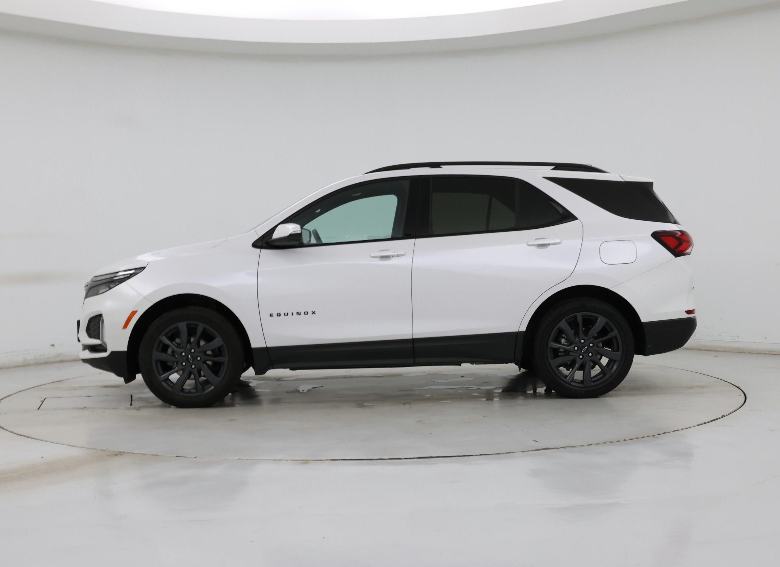 Thumbnail: 2023 Chevrolet Equinox - 3