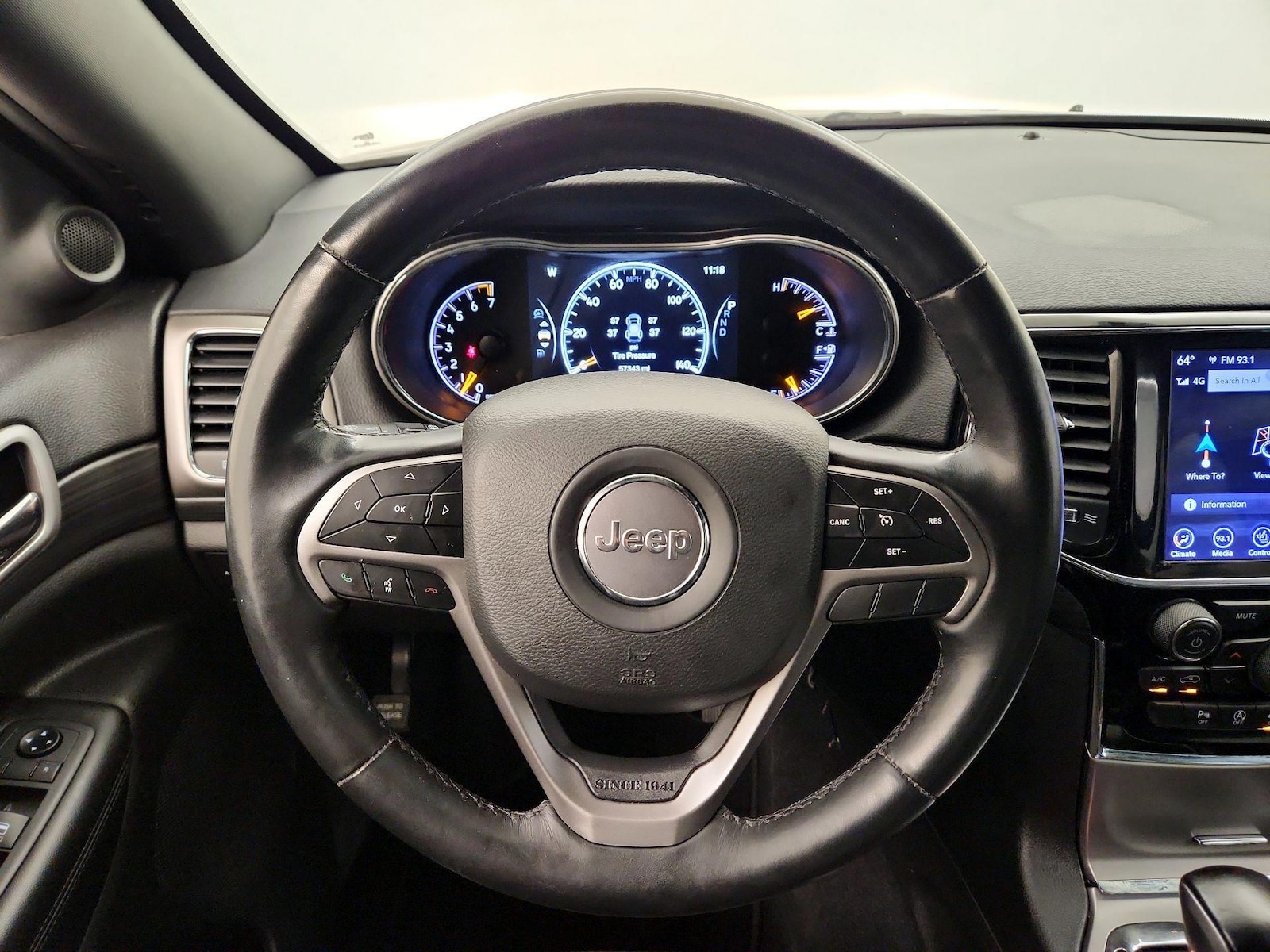 2020 Jeep Grand Cherokee Altitude - Photo 11