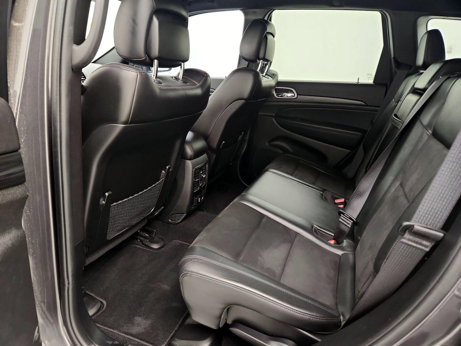 2020 Jeep Grand Cherokee Altitude - Photo 22