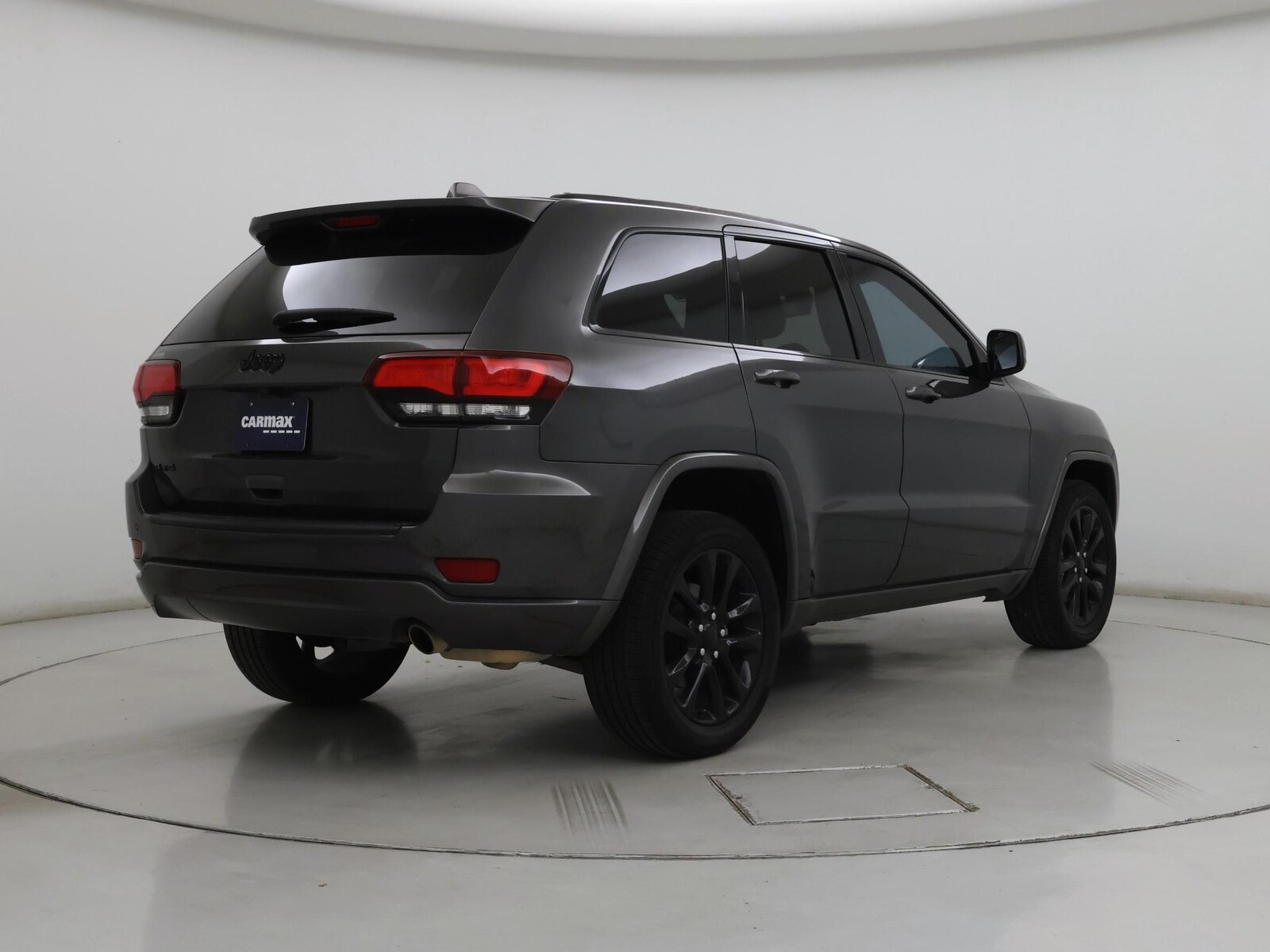 2020 Jeep Grand Cherokee Altitude - Photo 9