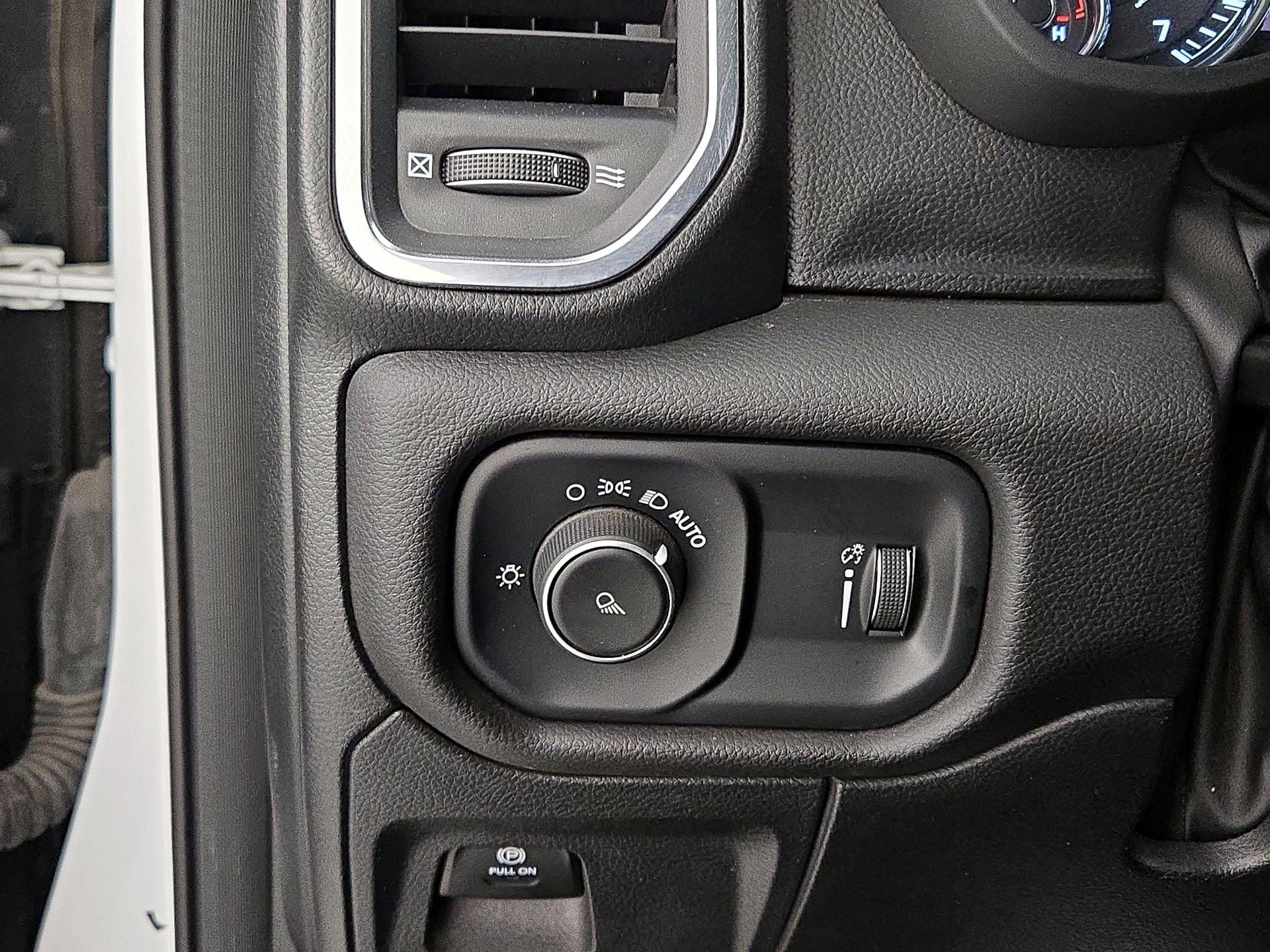 Thumbnail: 2024 RAM 1500 - 13