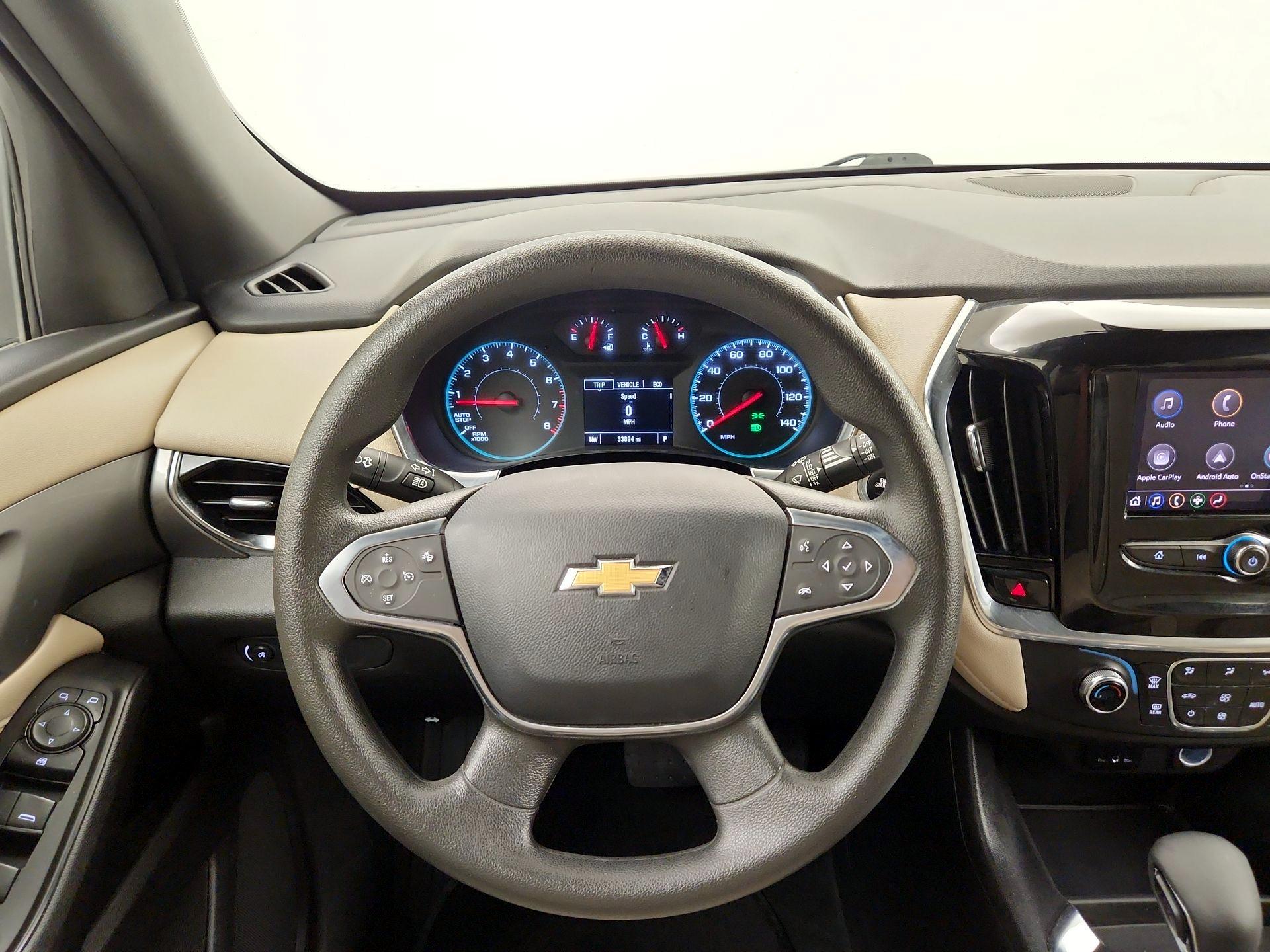 Thumbnail: 2023 Chevrolet Traverse - 10