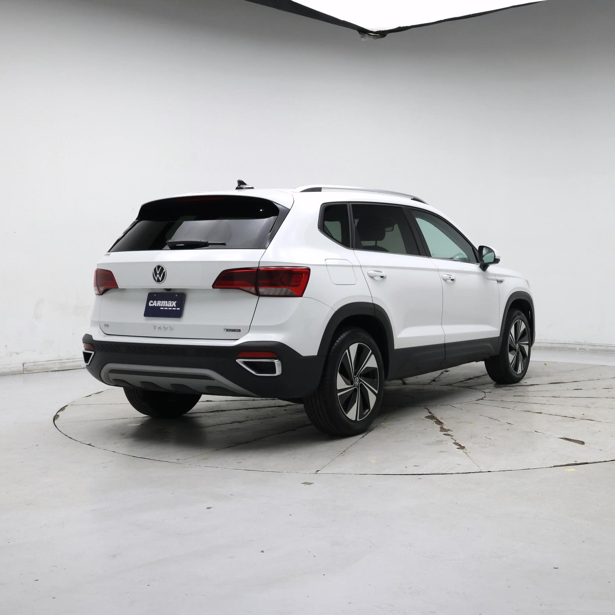 Thumbnail: 2024 Volkswagen Taos - 8