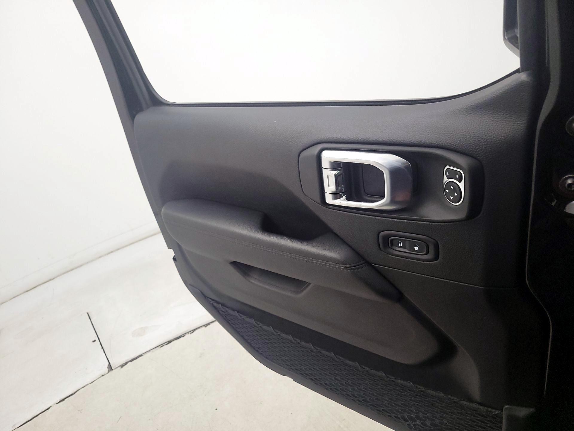 Thumbnail: 2023 Jeep Wrangler - 12