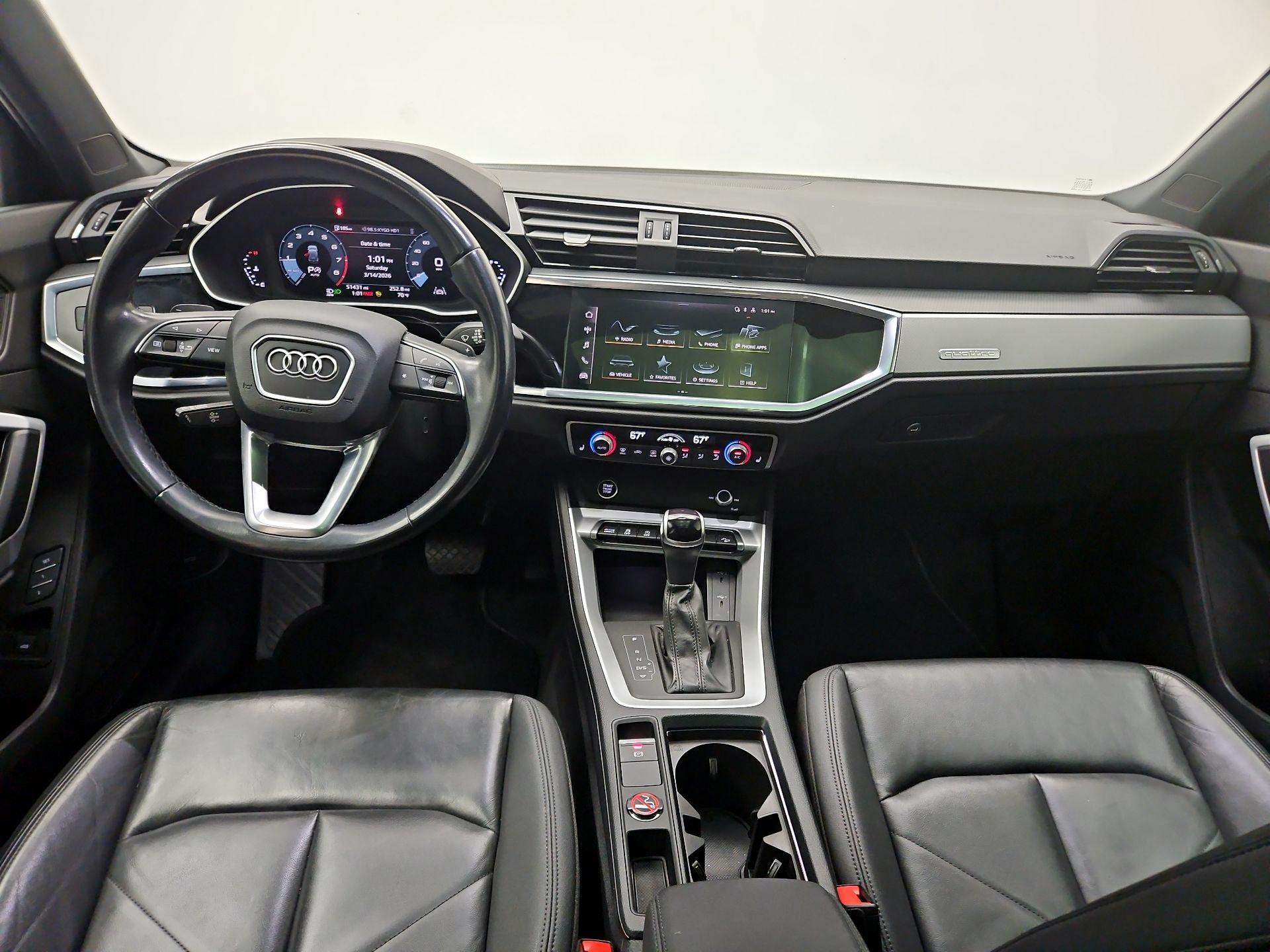 Thumbnail: 2023 Audi Q3 - 9