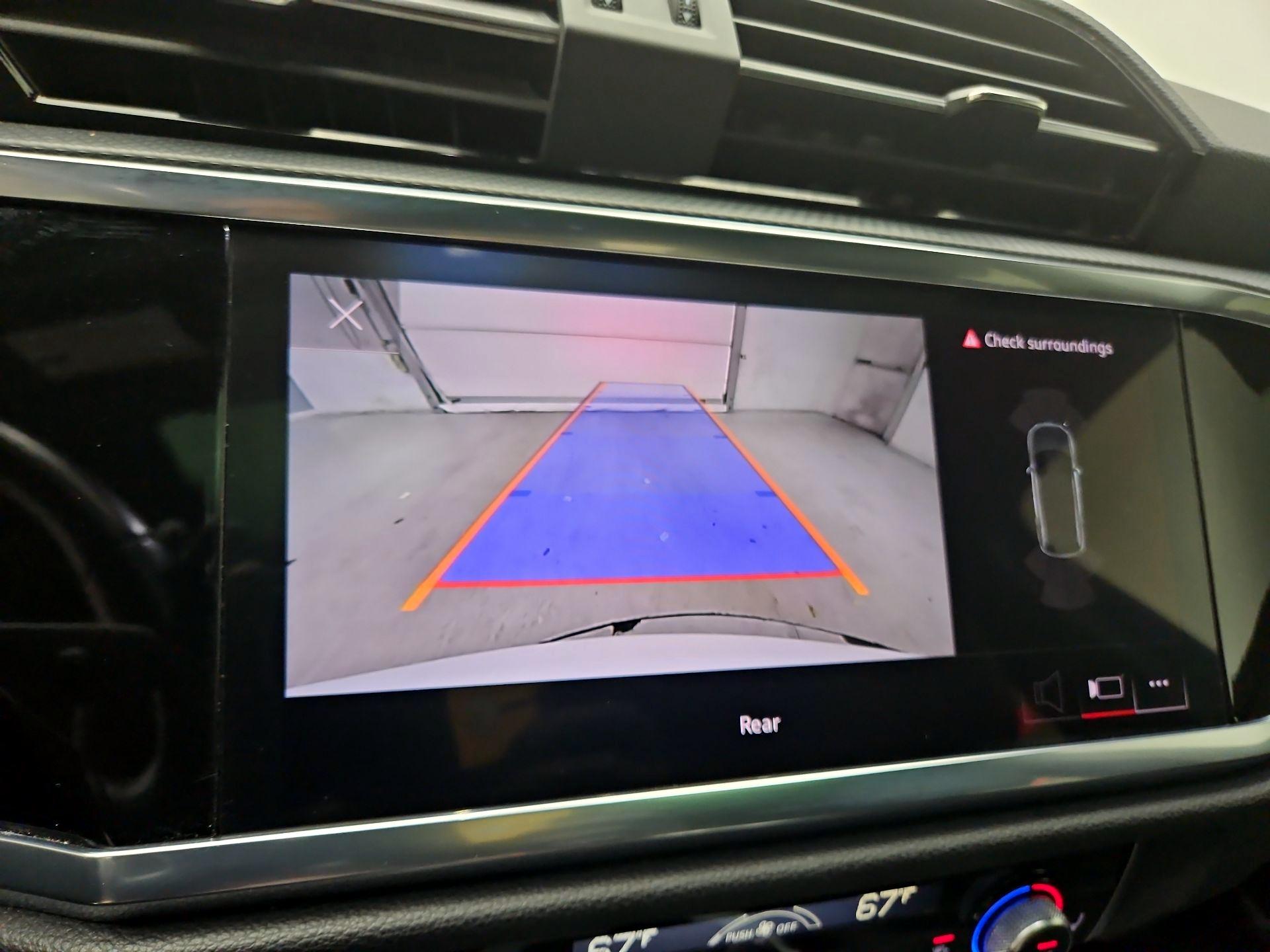 Thumbnail: 2023 Audi Q3 - 14