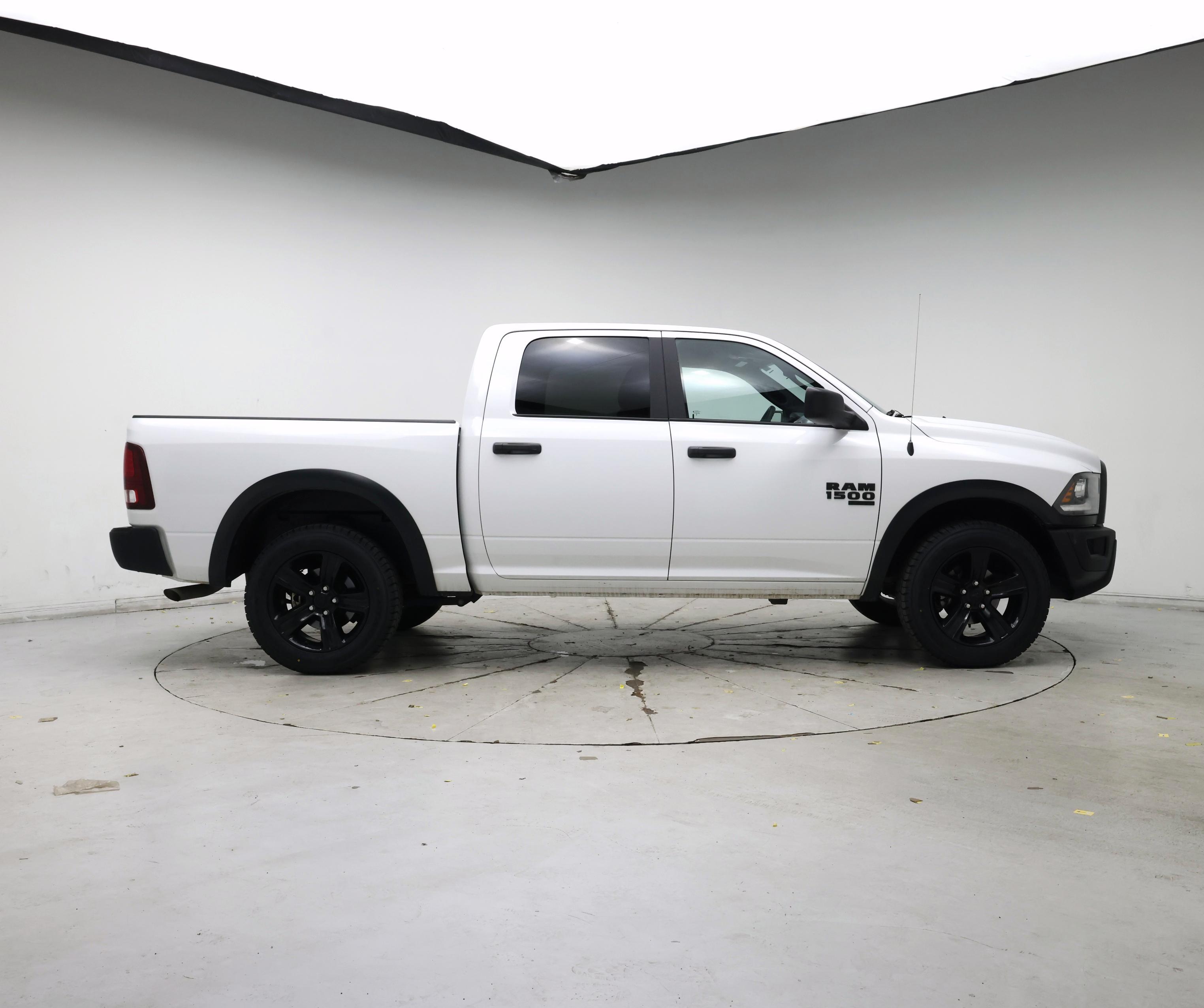 Thumbnail: 2024 RAM 1500 Classic - 7