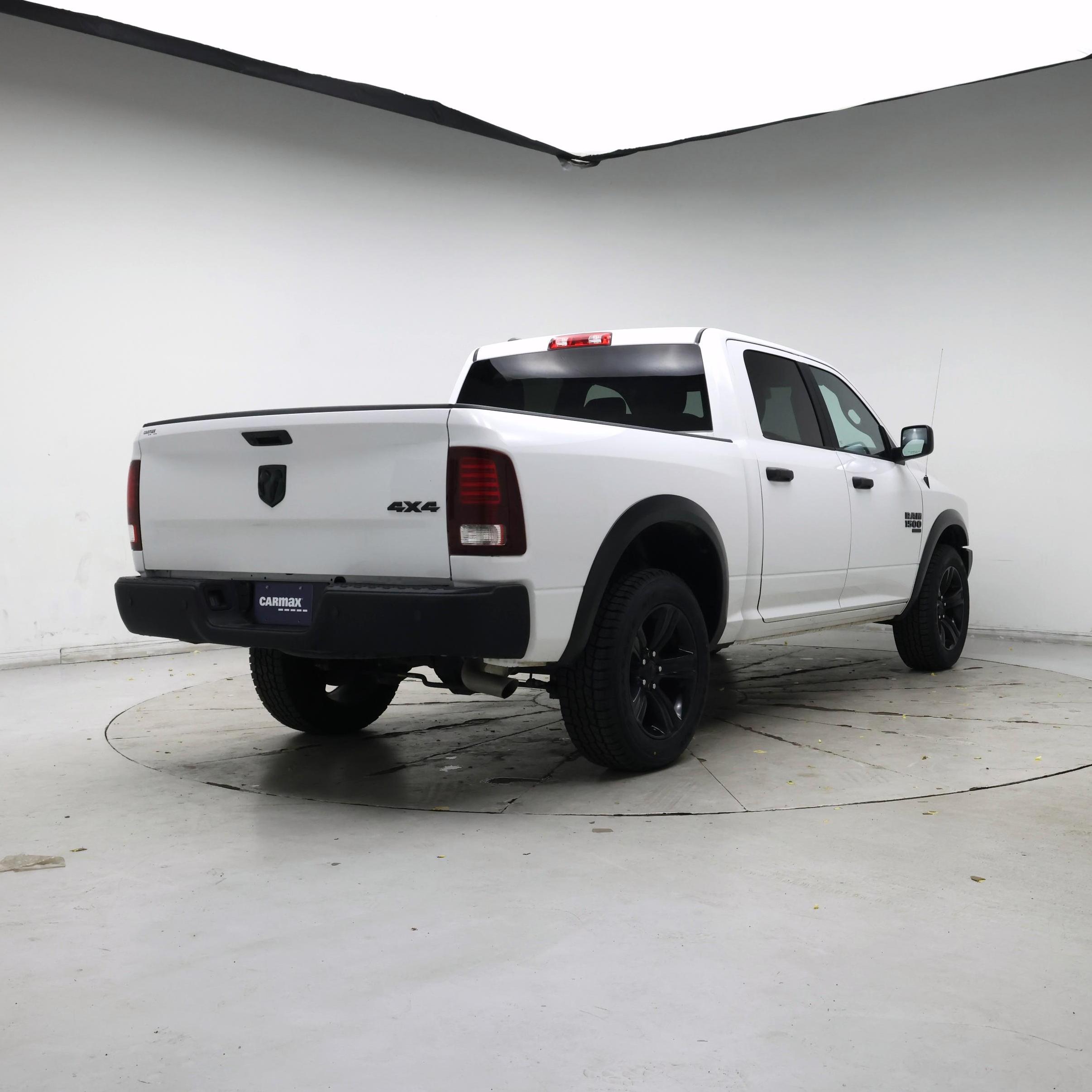 Thumbnail: 2024 RAM 1500 Classic - 8