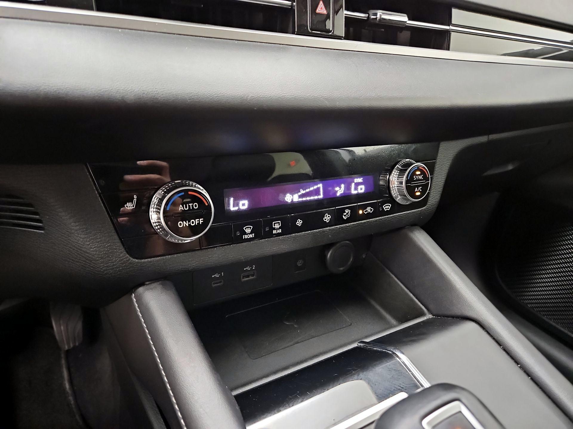 Thumbnail: 2024 Mitsubishi Outlander - 17