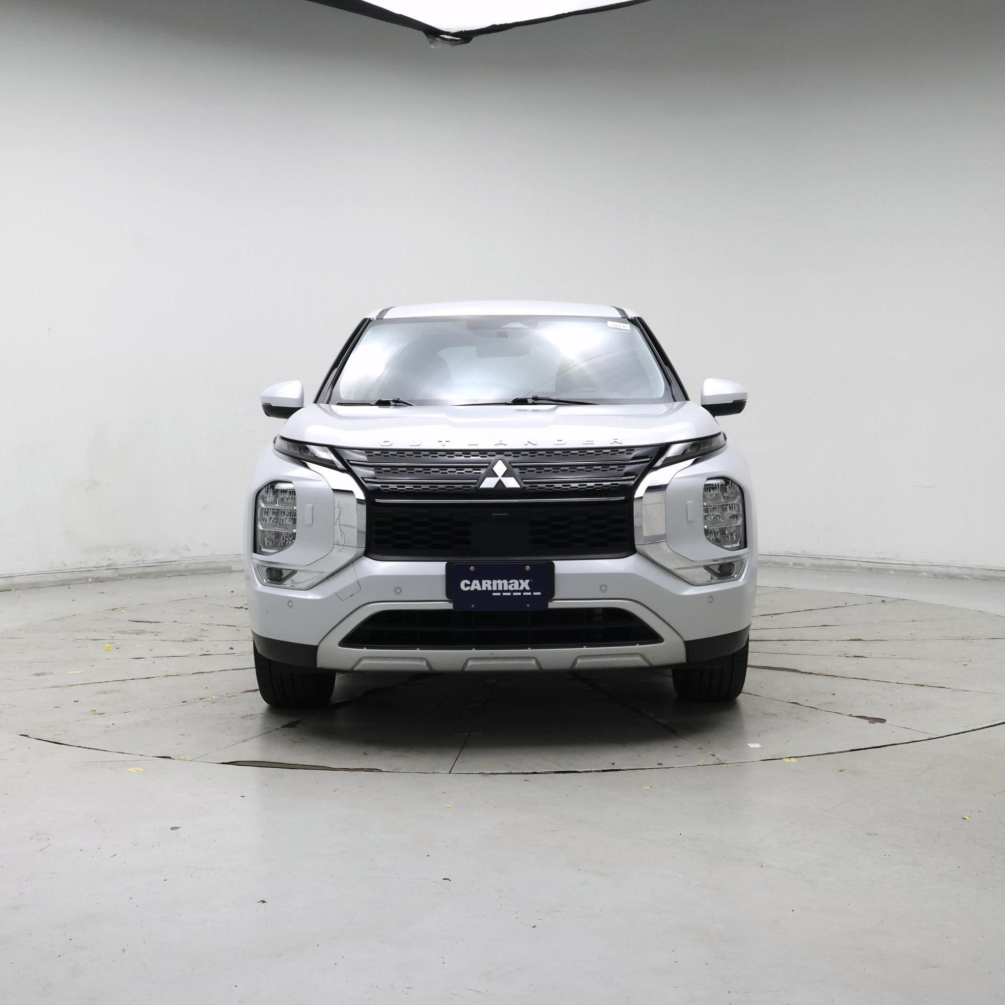 Thumbnail: 2024 Mitsubishi Outlander - 5