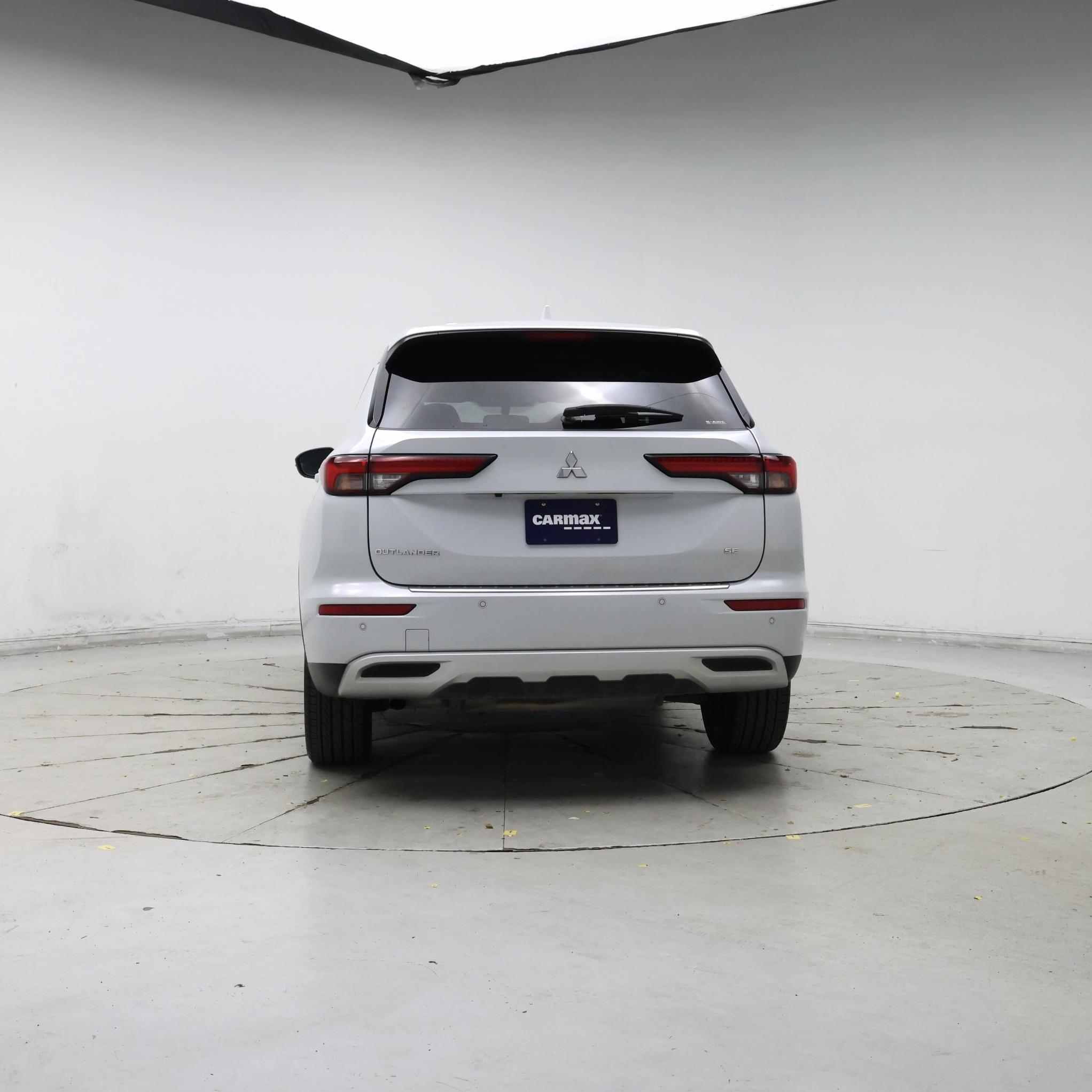 Thumbnail: 2024 Mitsubishi Outlander - 6