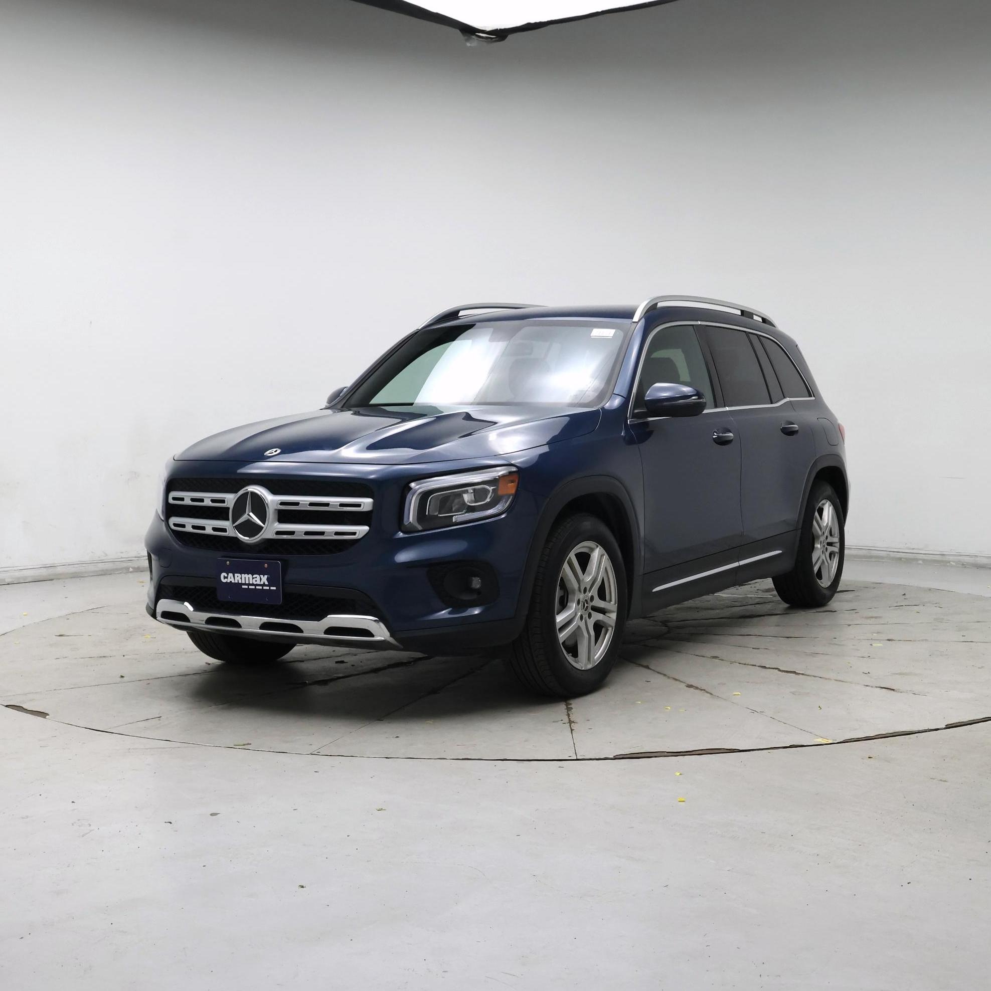 Thumbnail: 2023 Mercedes-Benz GLB - 4