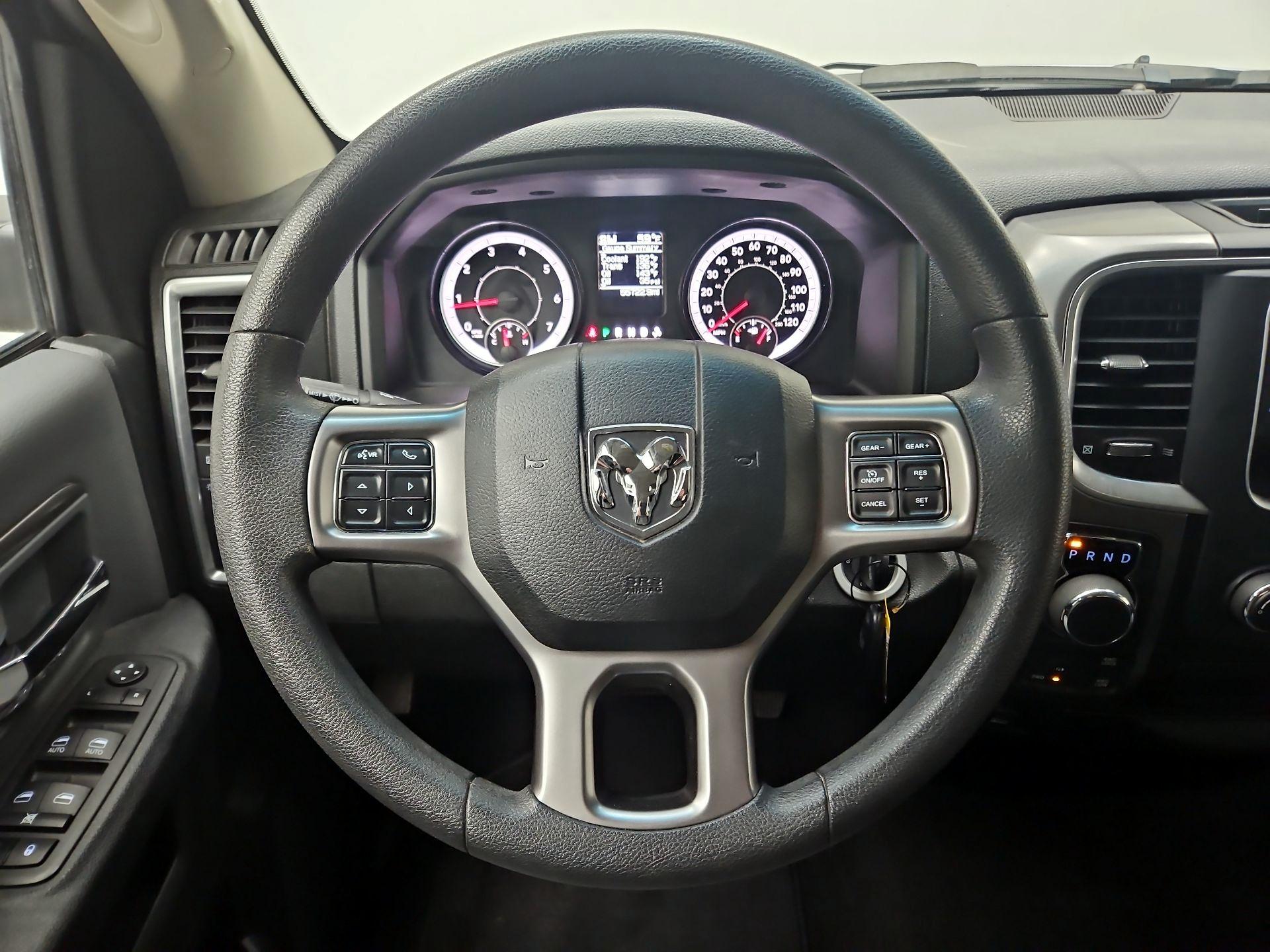 Thumbnail: 2024 RAM 1500 Classic - 10