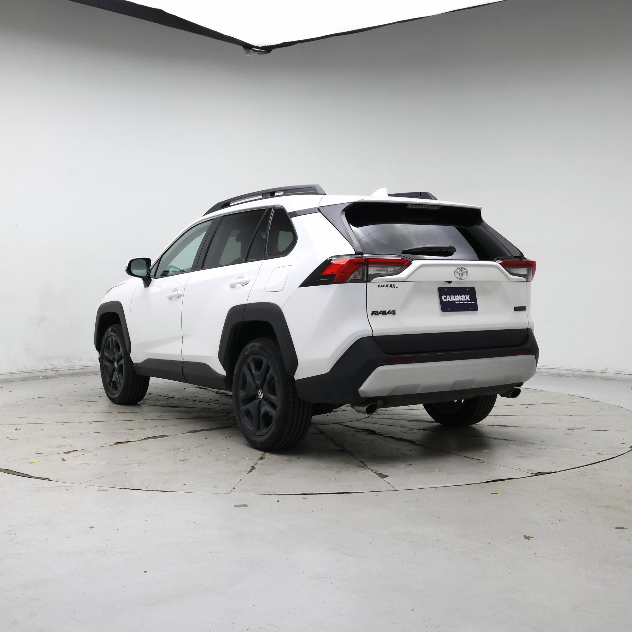 Thumbnail: 2024 Toyota RAV4 - 2