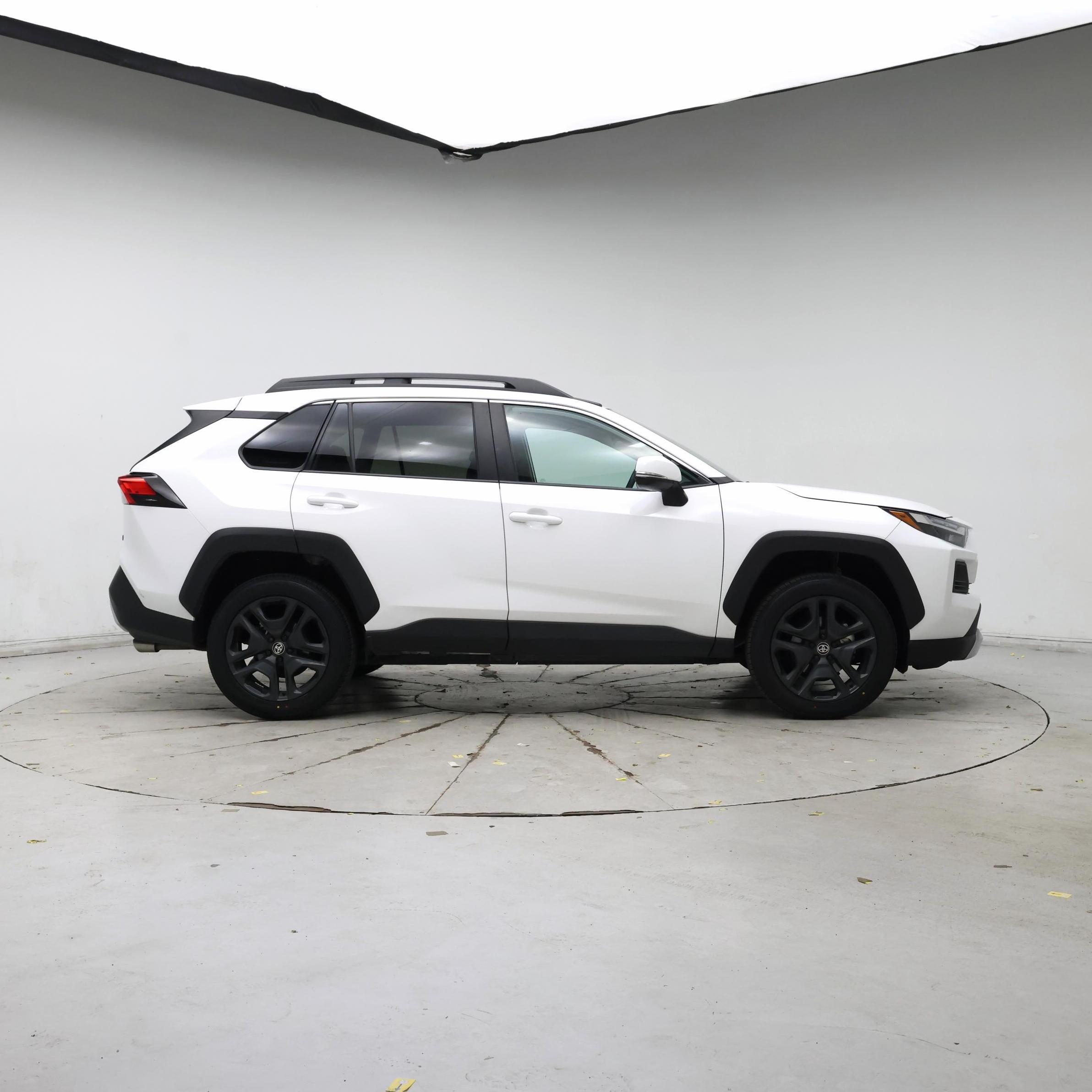 Thumbnail: 2024 Toyota RAV4 - 7