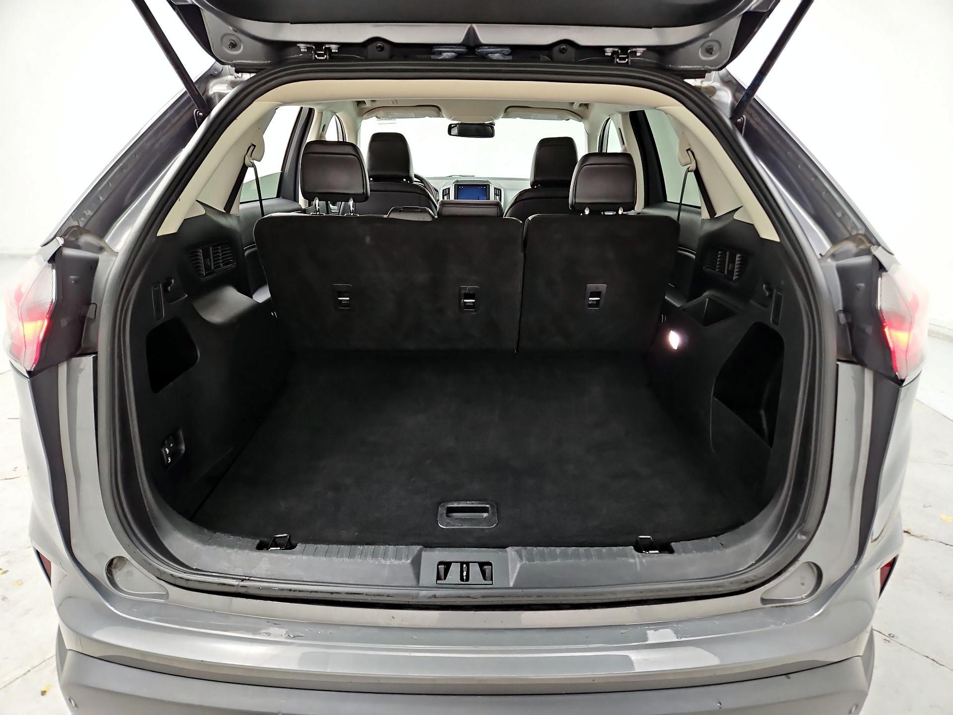 Thumbnail: 2024 Ford Edge - 20