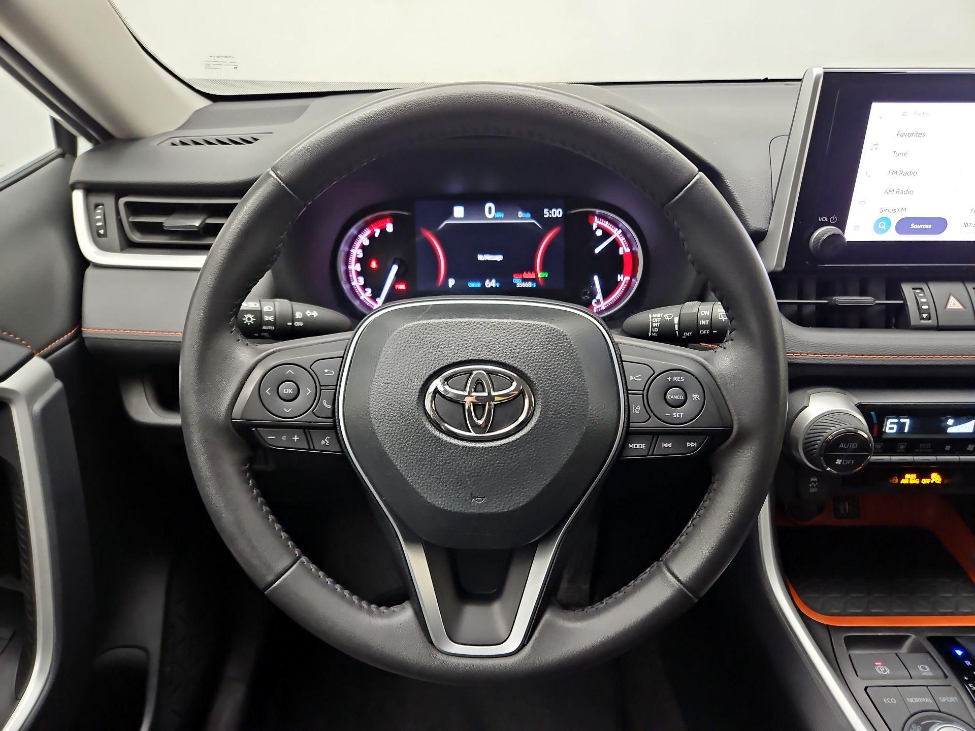 Thumbnail: 2024 Toyota RAV4 - 10