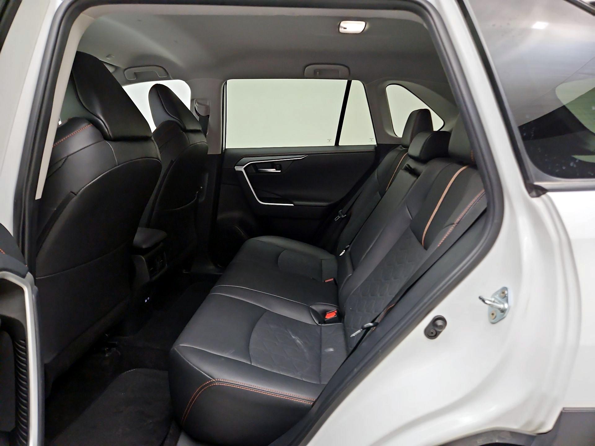 Thumbnail: 2024 Toyota RAV4 - 19