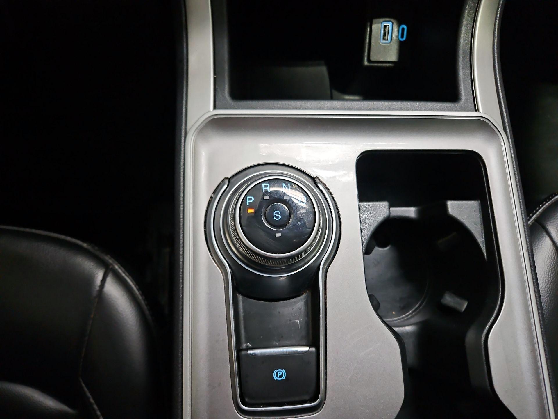 Thumbnail: 2024 Ford Edge - 17