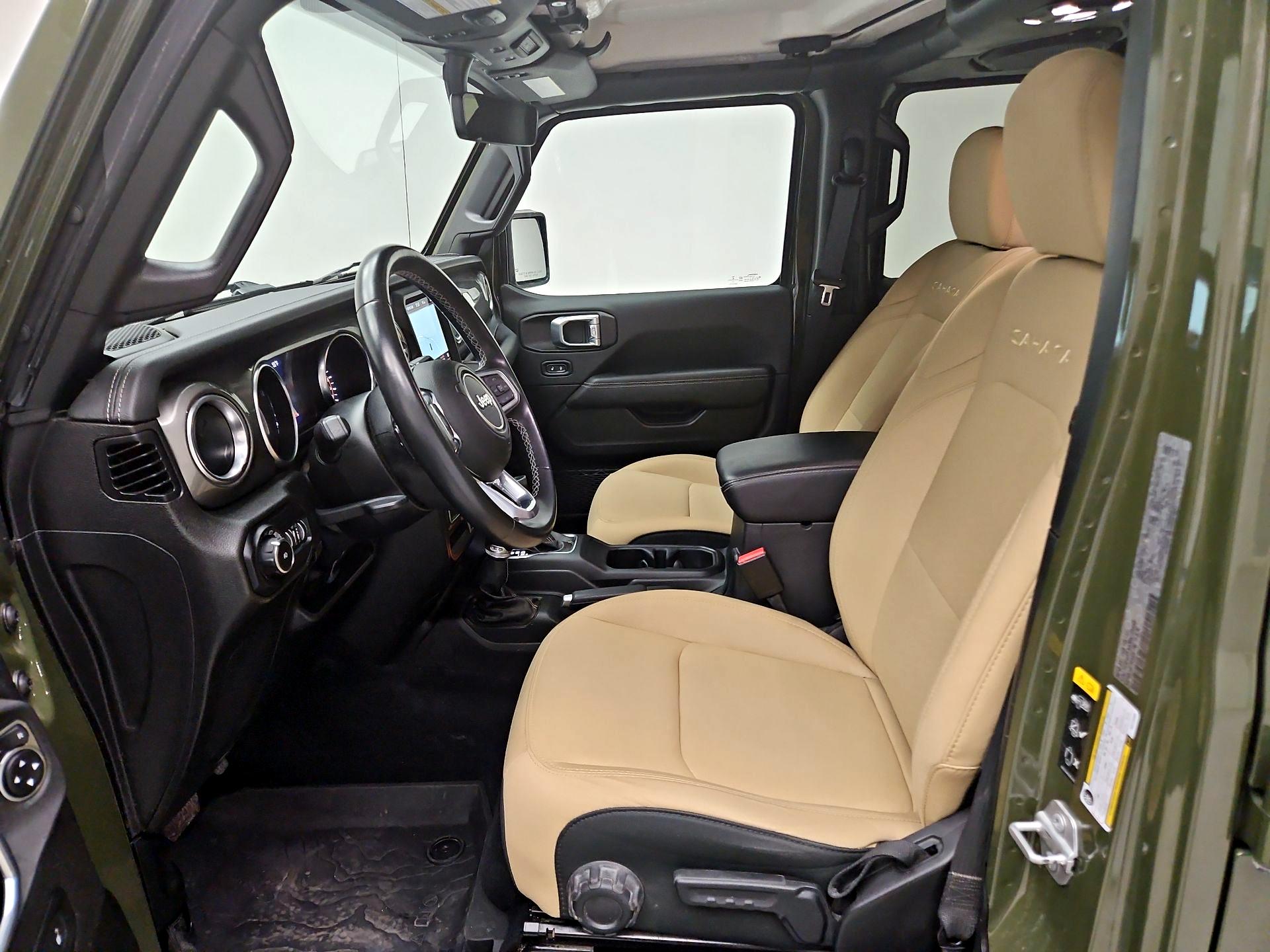 Thumbnail: 2022 Jeep Wrangler - 9