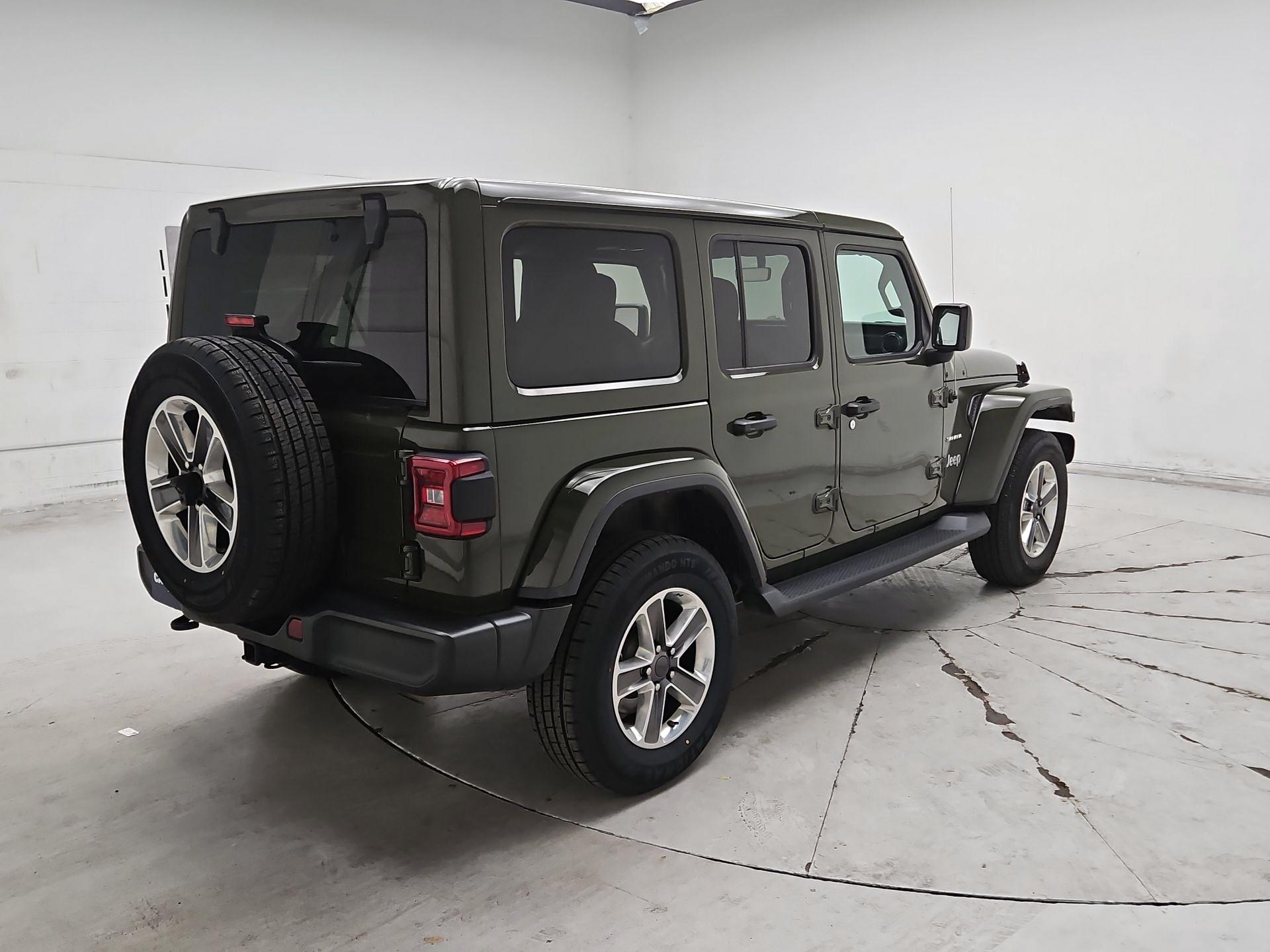 Thumbnail: 2022 Jeep Wrangler - 5