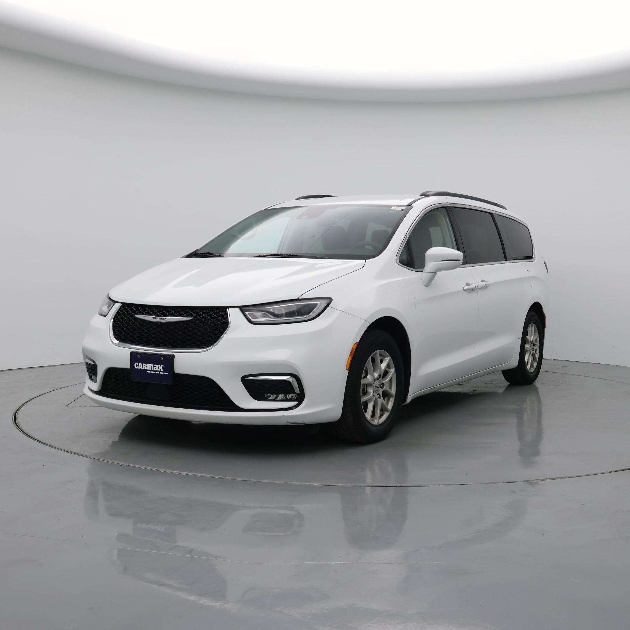 Thumbnail: 2022 Chrysler Pacifica - 4