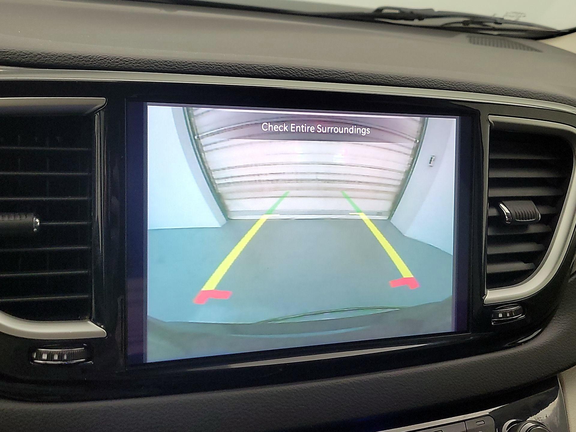 Thumbnail: 2023 Chrysler Pacifica - 14