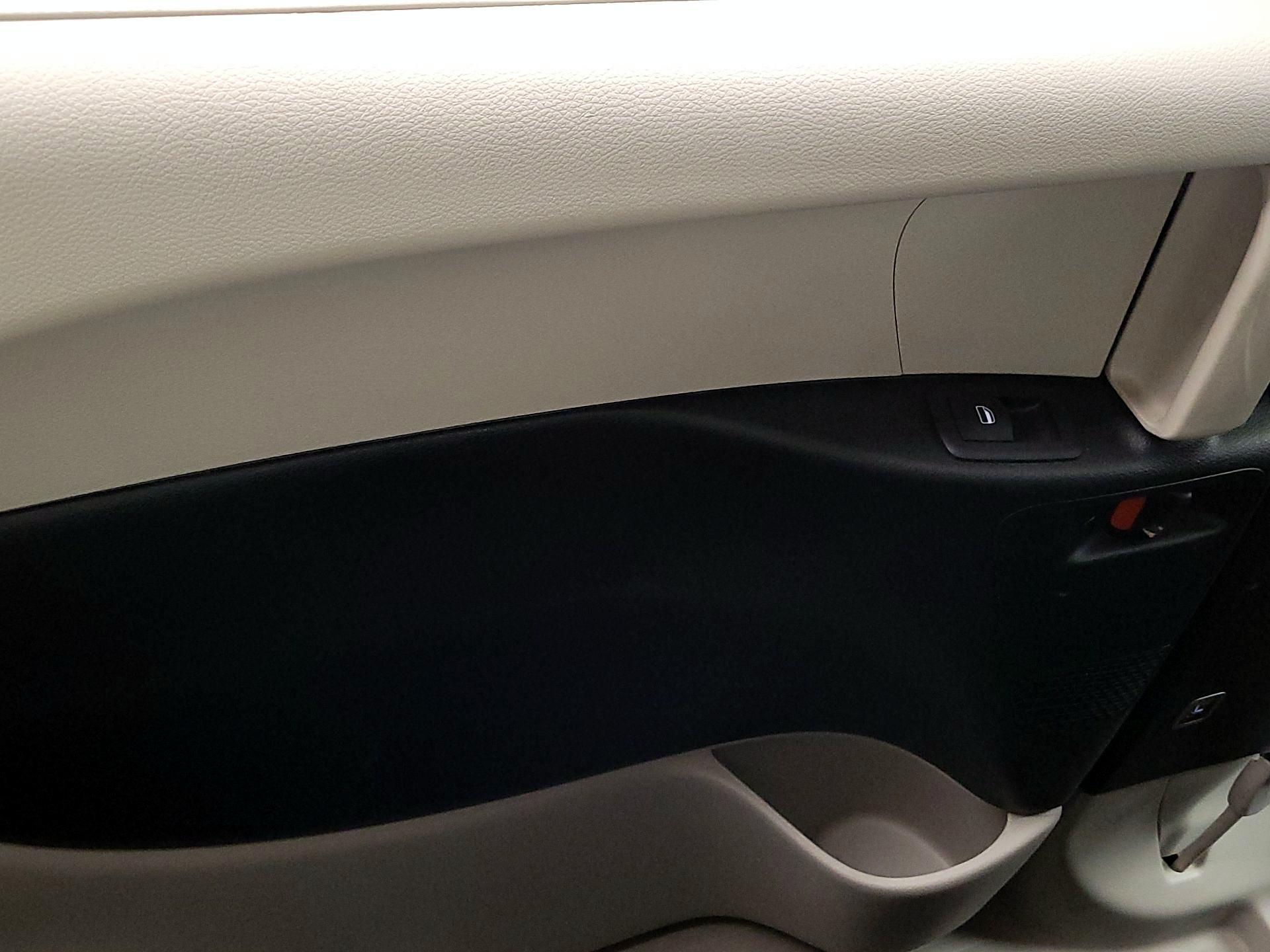 Thumbnail: 2023 Chrysler Pacifica - 19