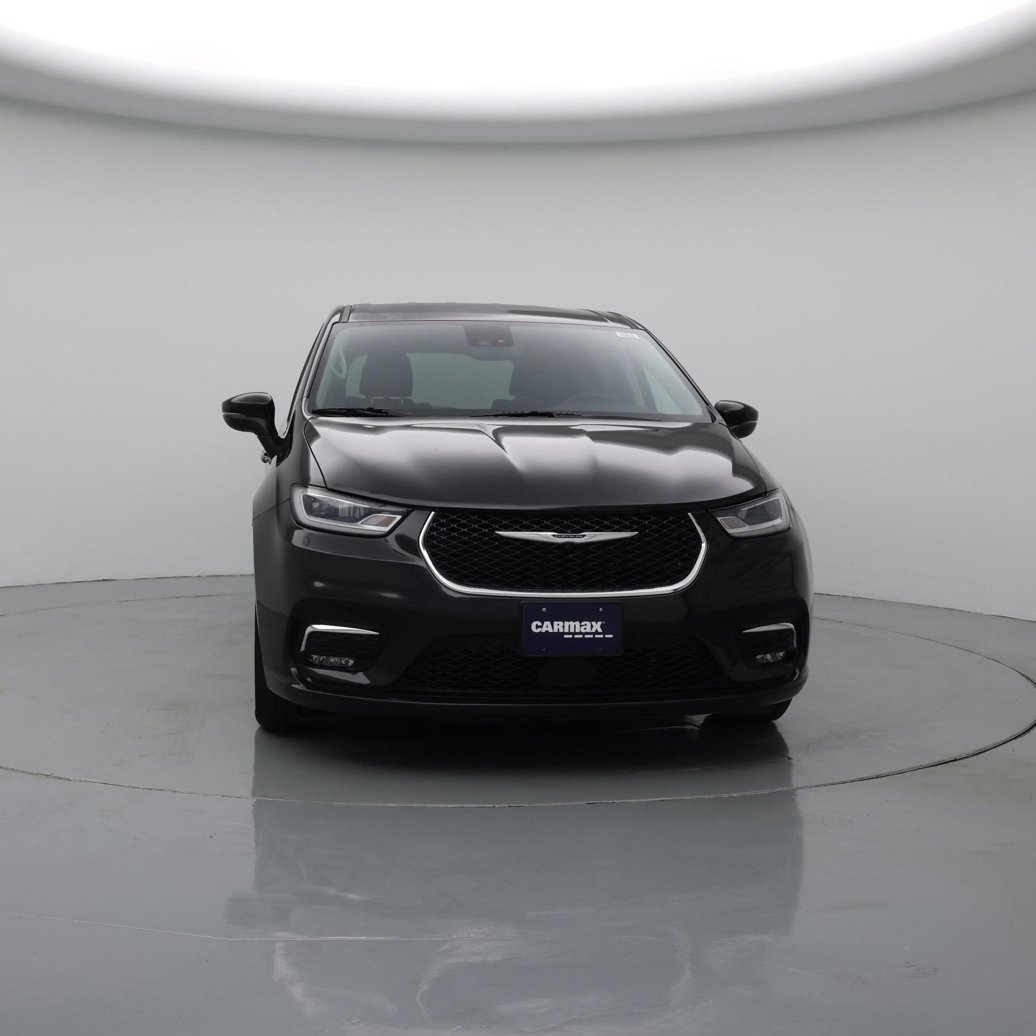 Thumbnail: 2023 Chrysler Pacifica - 5